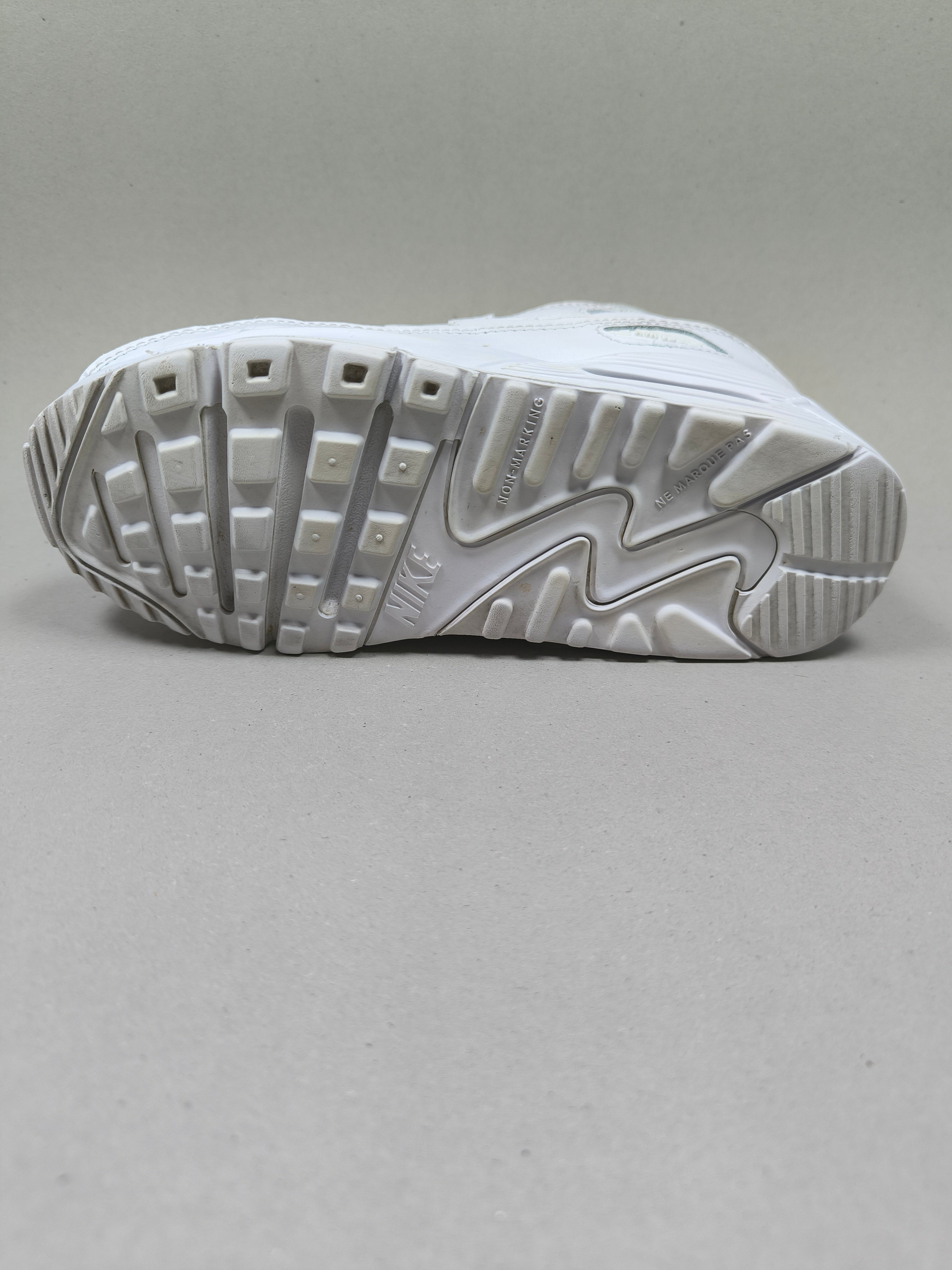 Nike Air max . Size : EUR  33 | Excellent+