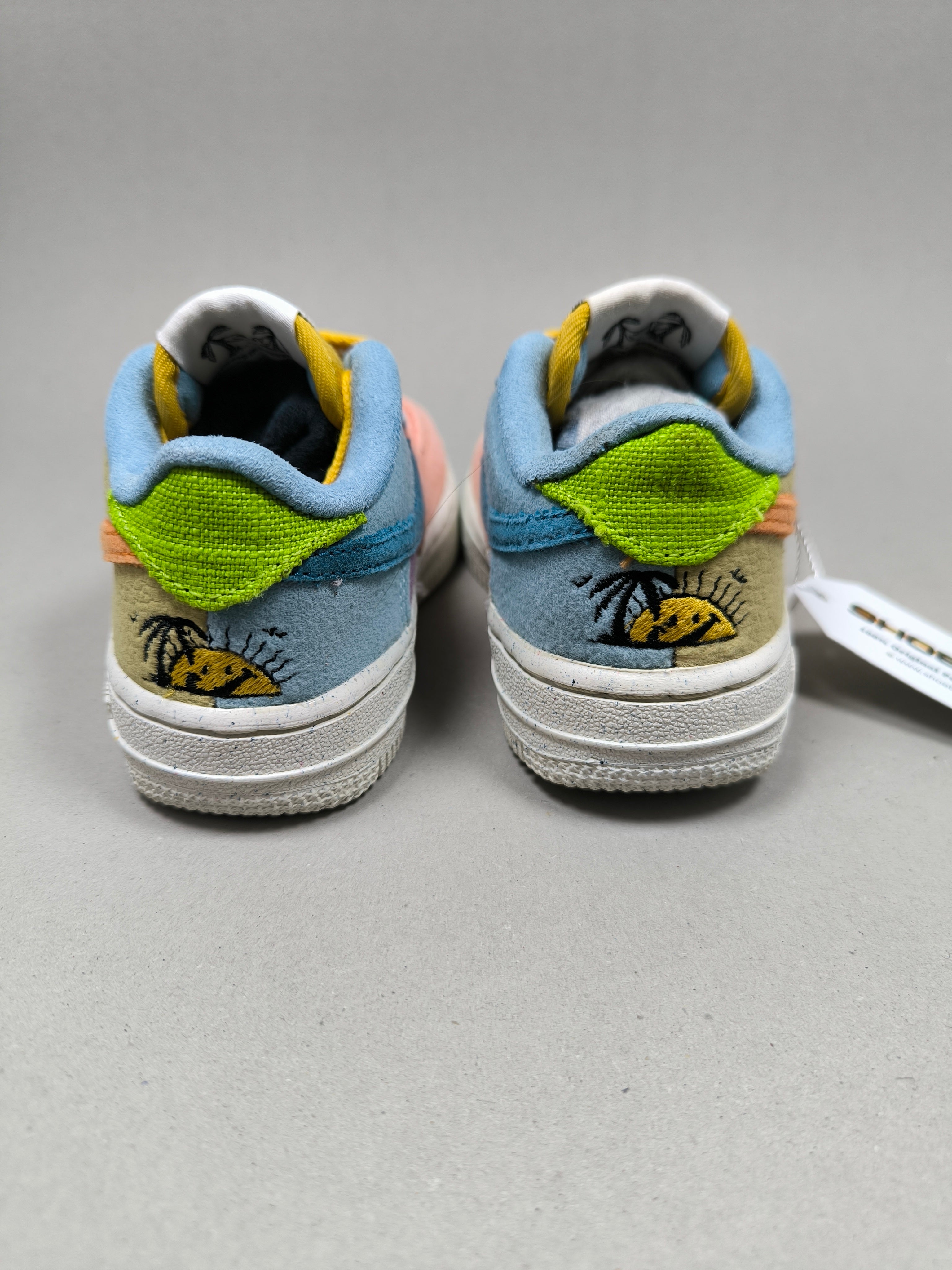 Nike Air Force 1 . Size : EUR  22 | Premium