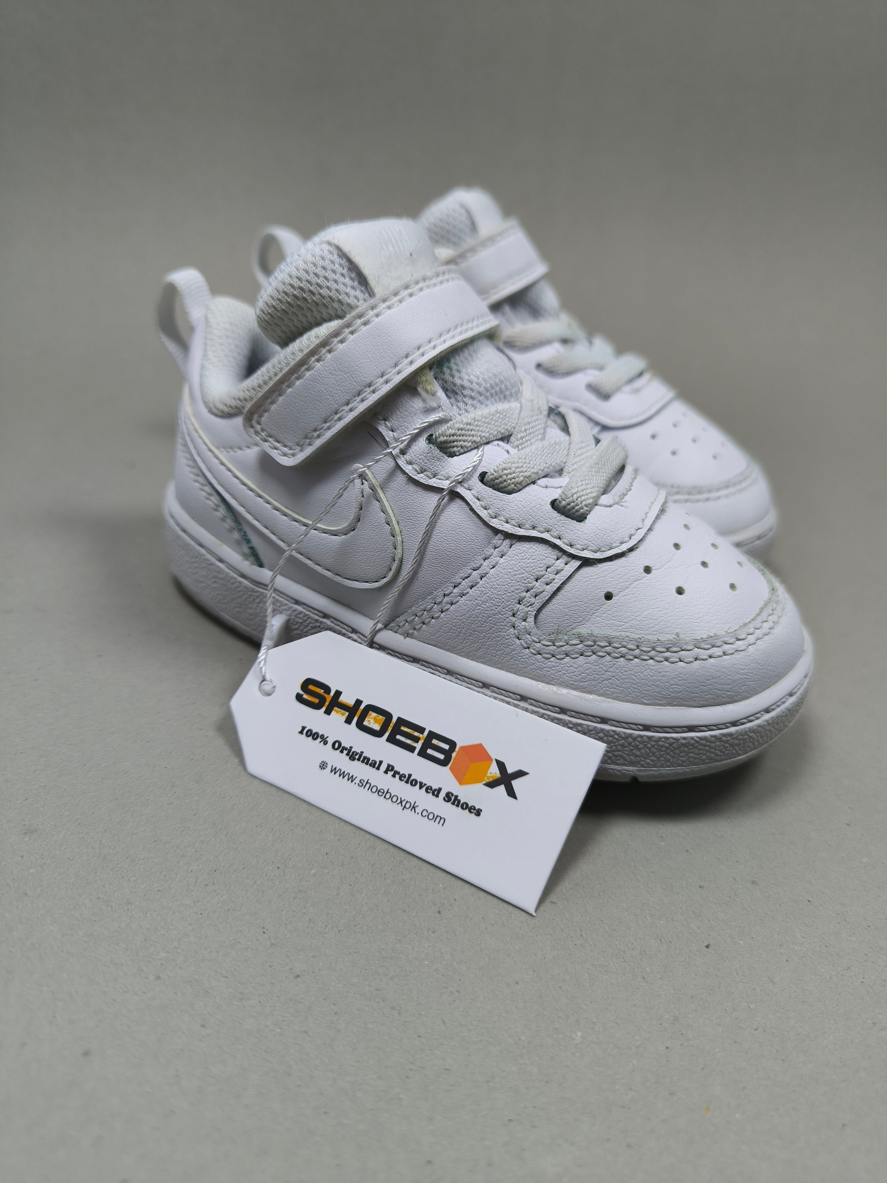 Nike Court Borough . Size : EUR  22 | Premium