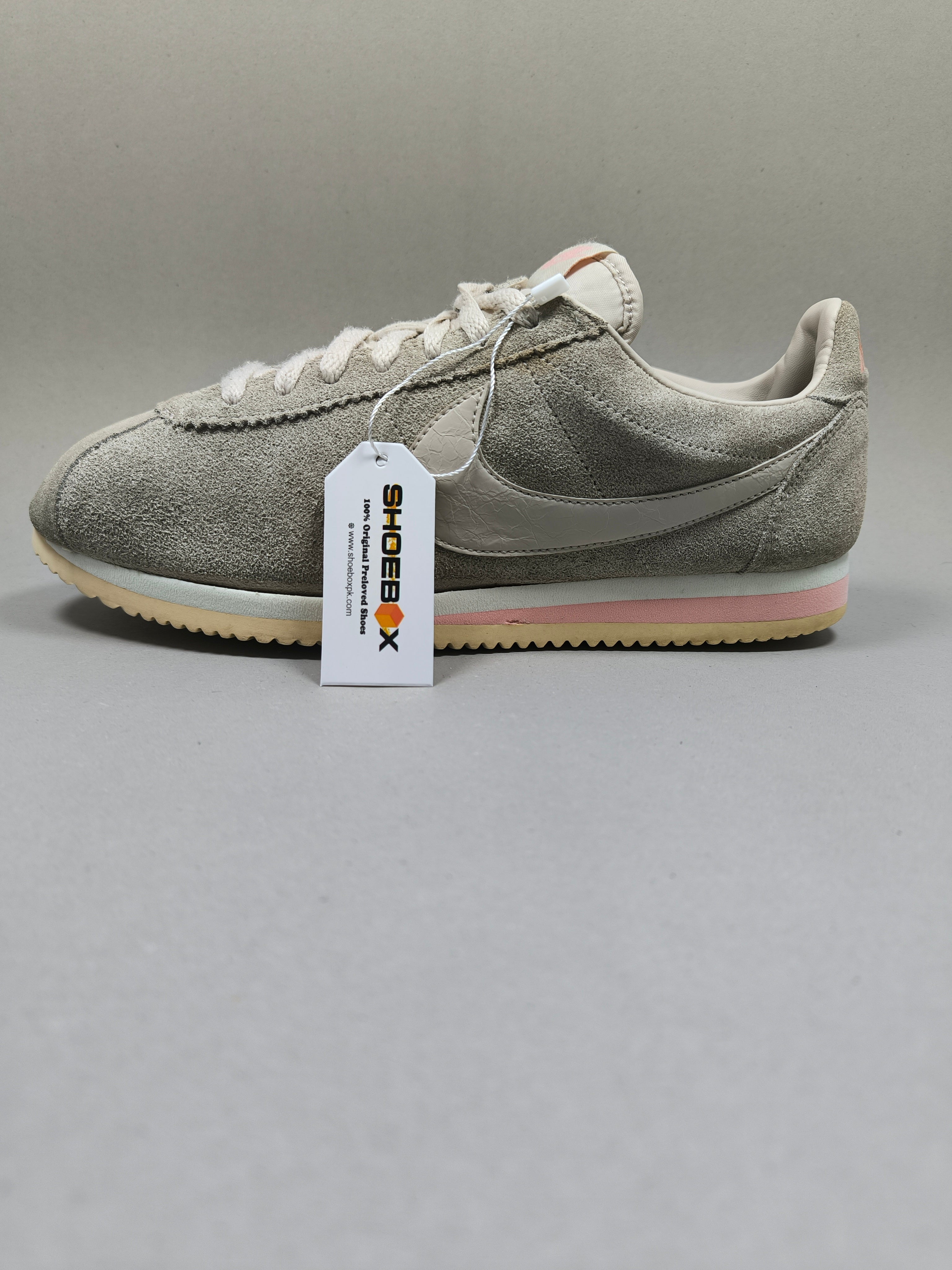 Nike Cortez Classic Suede . Size : EUR  43 | Excellent+