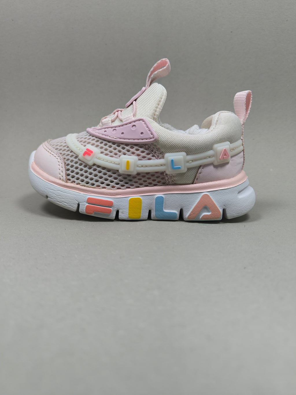 Fila Ggumi light . Size : EUR  25 | Premium