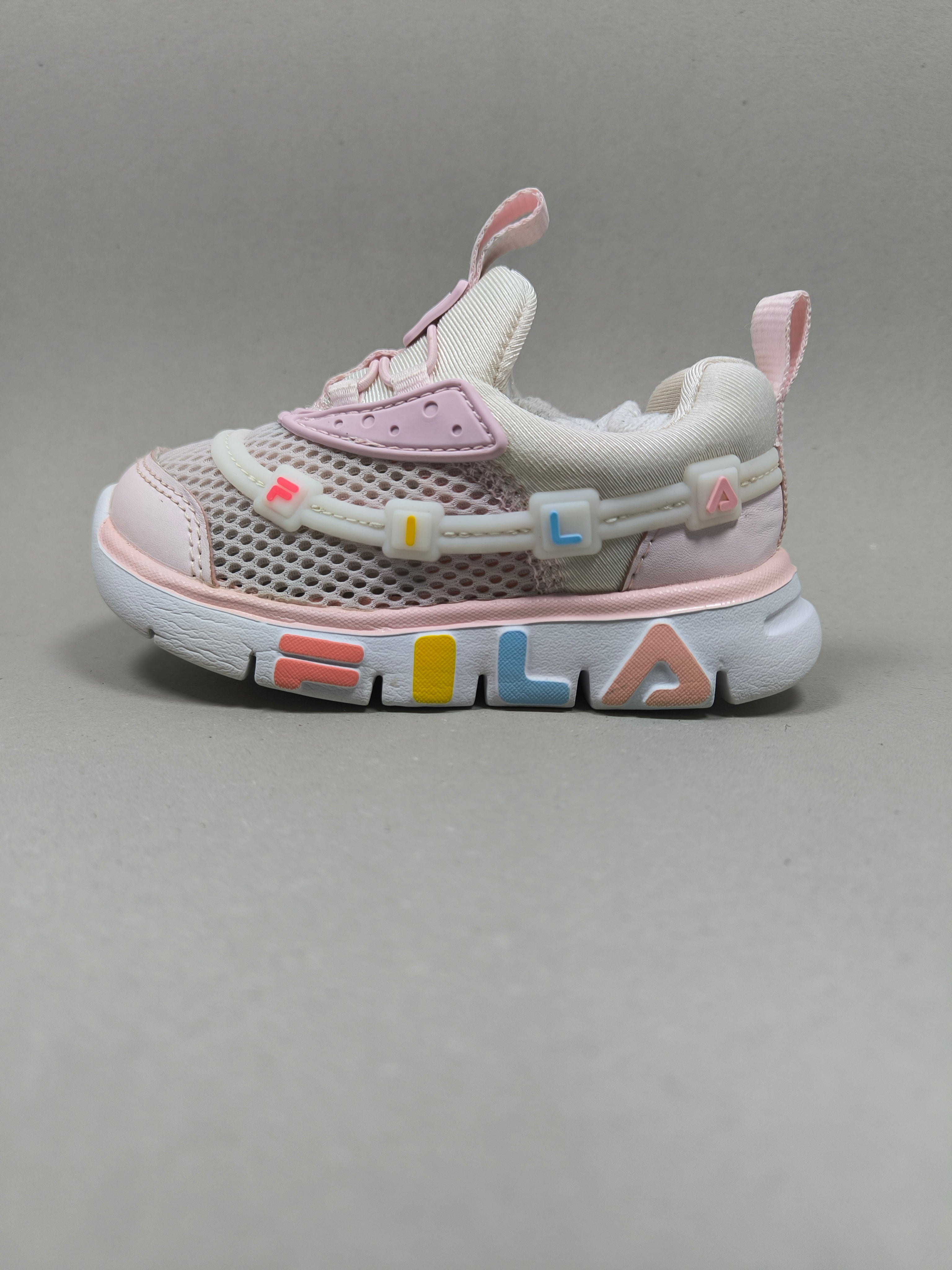 Fila Ggumi light . Size : EUR  25 | Premium