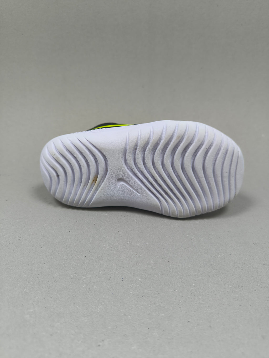 Nike Flex Runner . Size :  EUR  22 | Premium