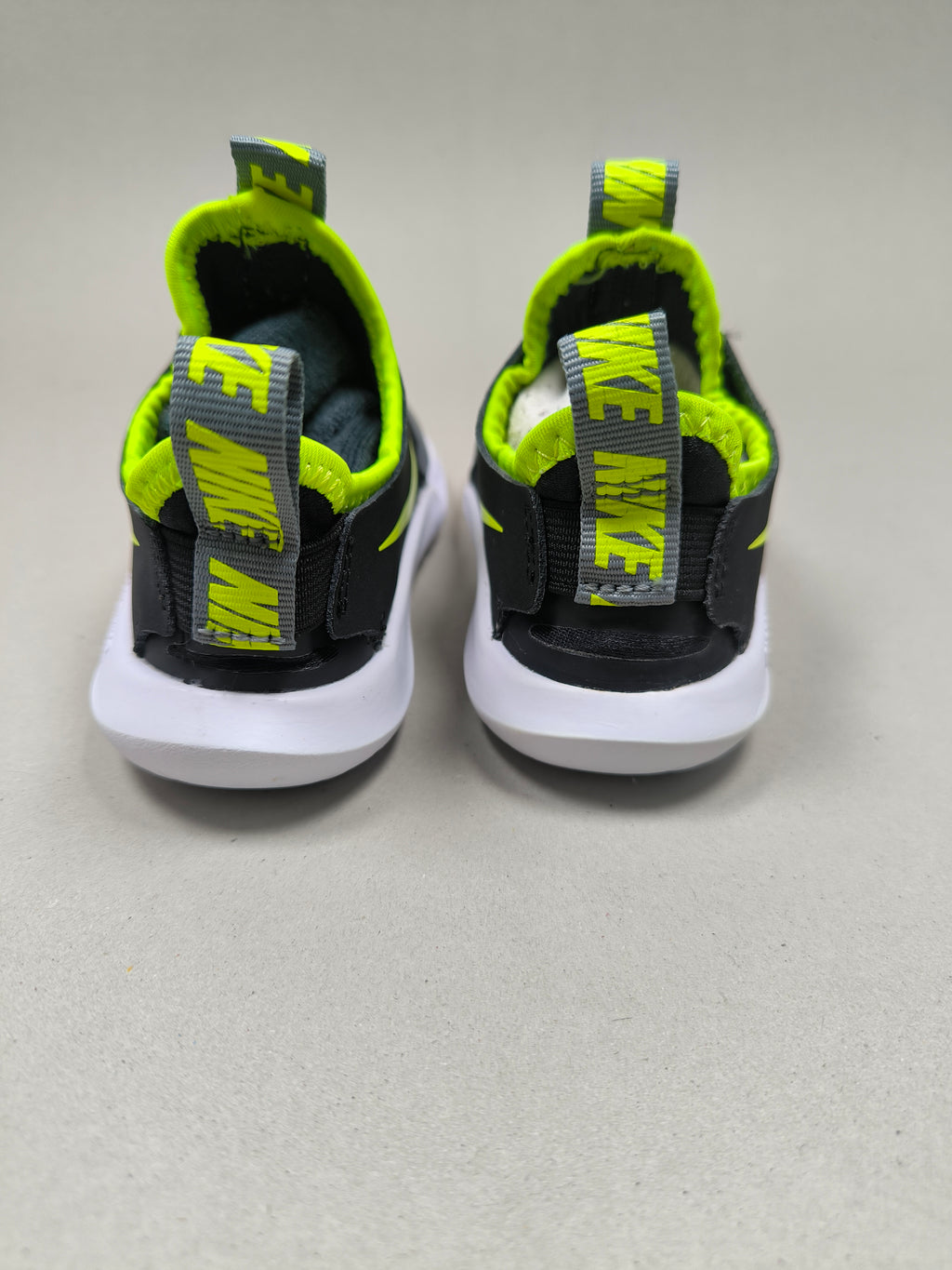 Nike Flex Runner . Size :  EUR  22 | Premium