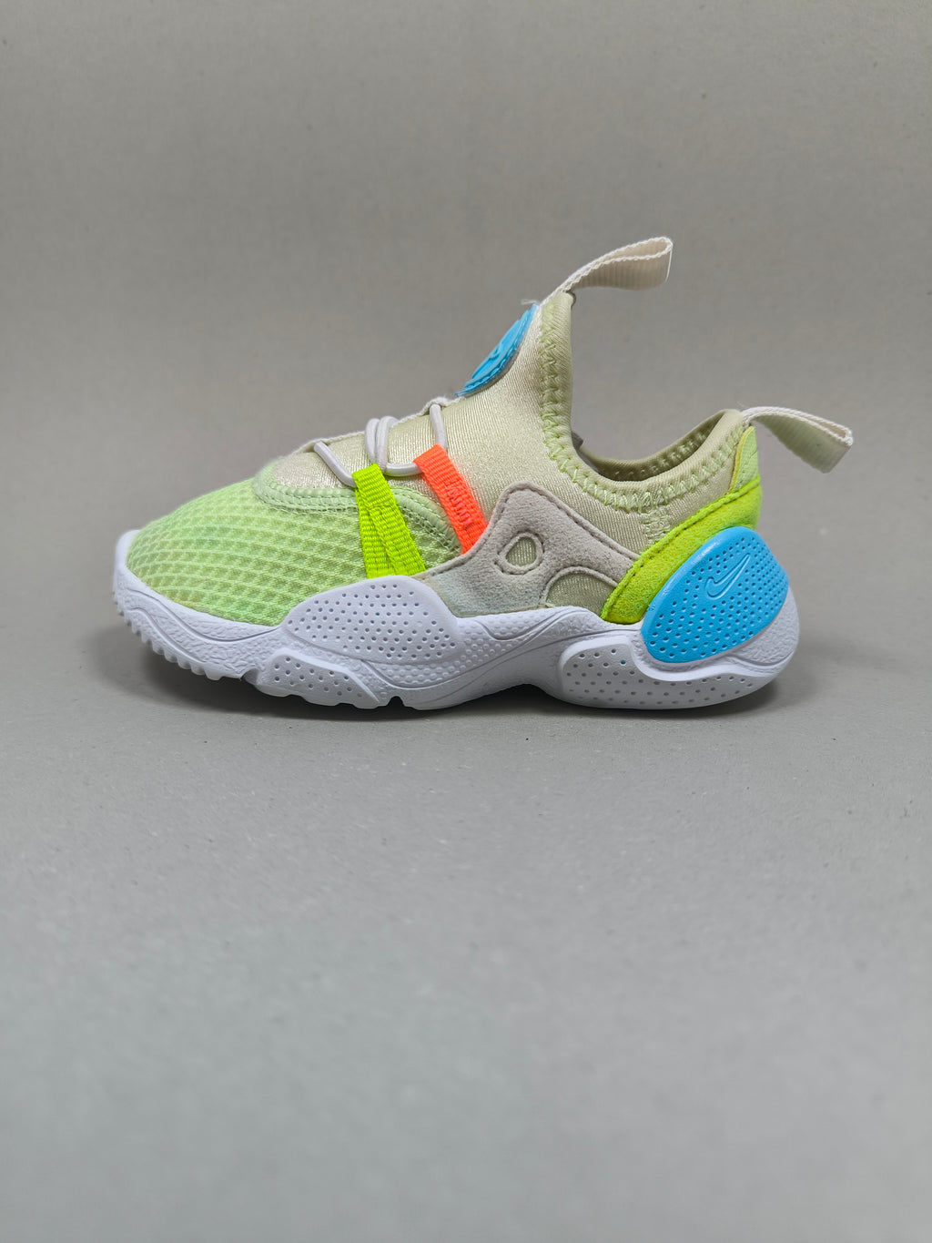 Nike Huarache . Size : EUR  25 | Premium
