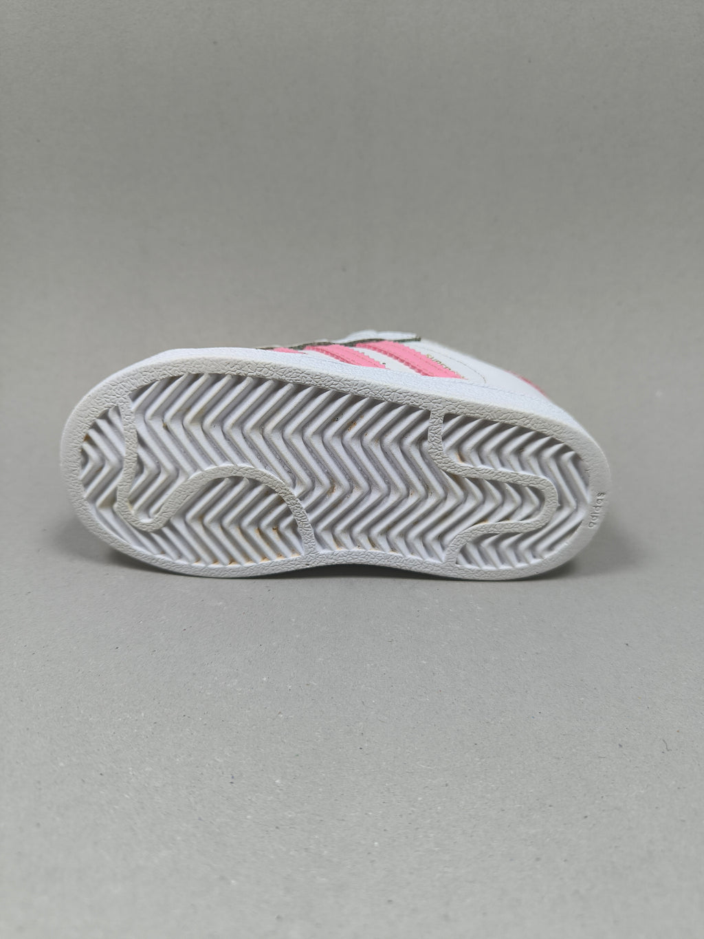 Adidas Super Star . Size : EUR  22 | Premium