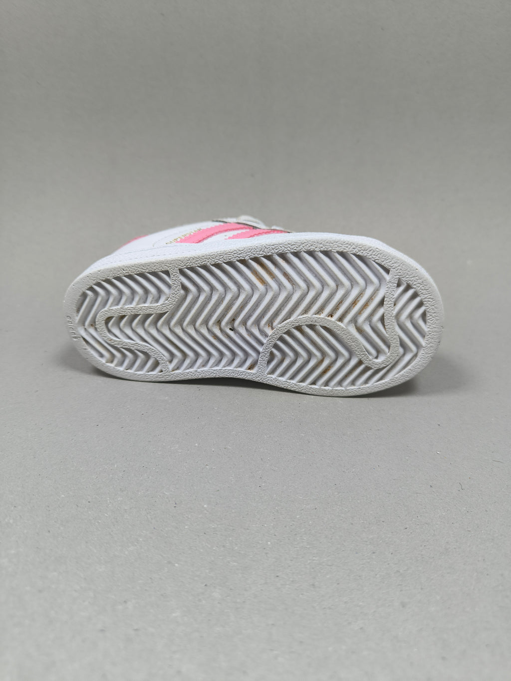 Adidas Super Star . Size : EUR  22 | Premium