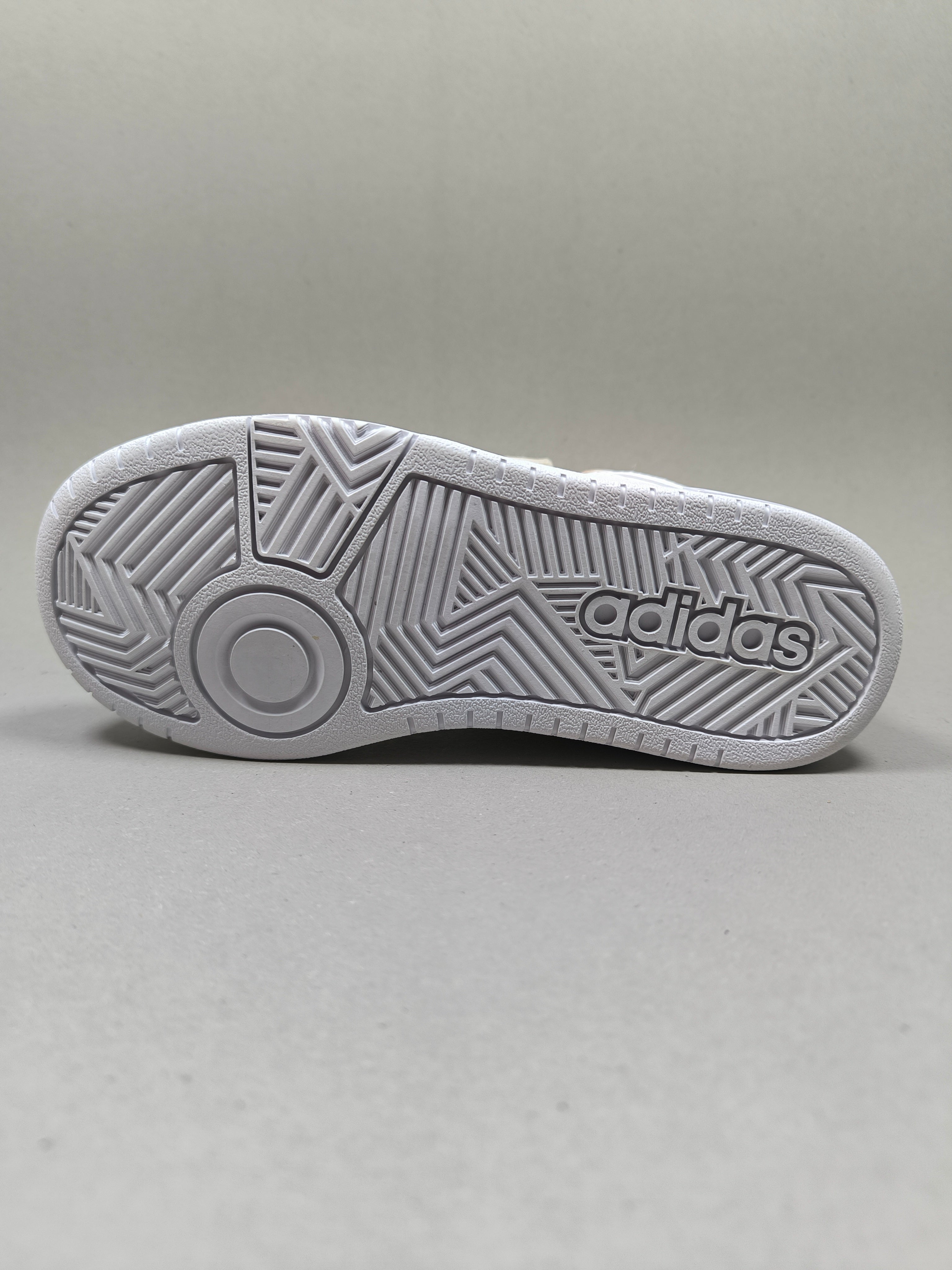 Adidas Hoops 3.0 . Size : EUR  33 | Excellent+