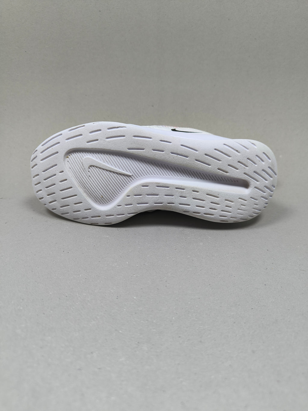 Nike Viale Space . Size : EUR  27 | Excellent+