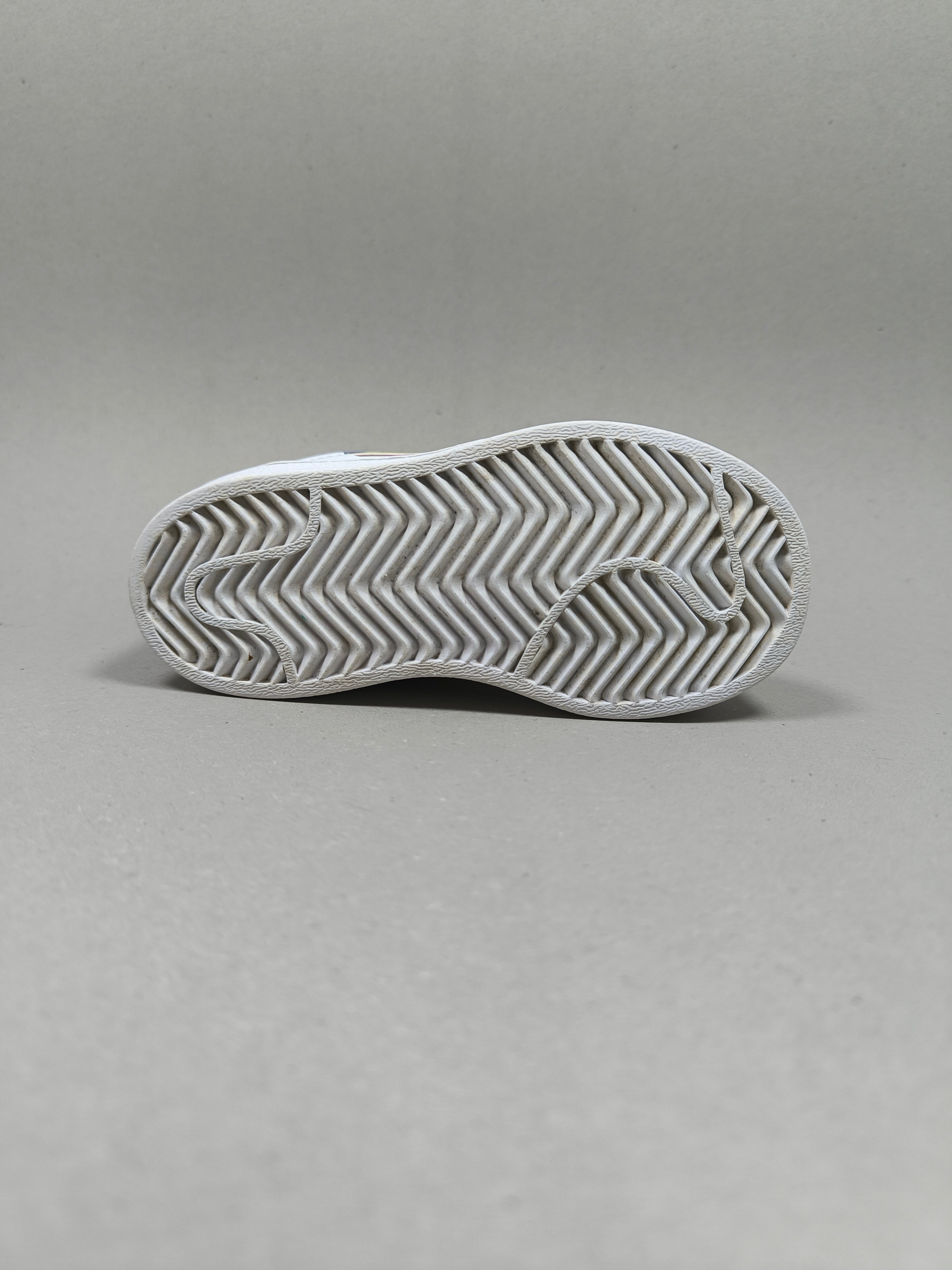 Adidas Super Star . Size : EUR  23 | Premium