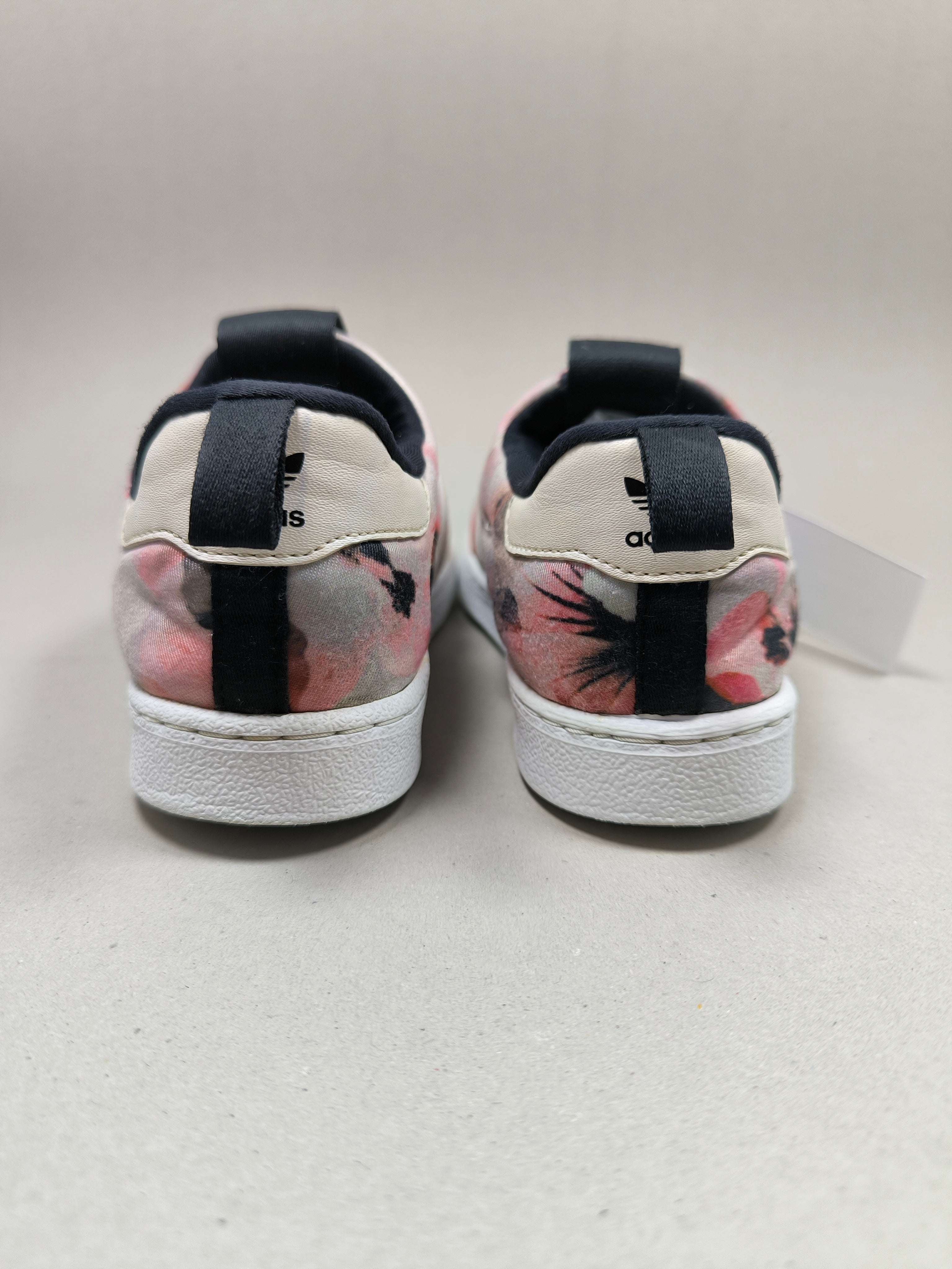 Adidas Super Star . Size : EUR  26 | Excellent+