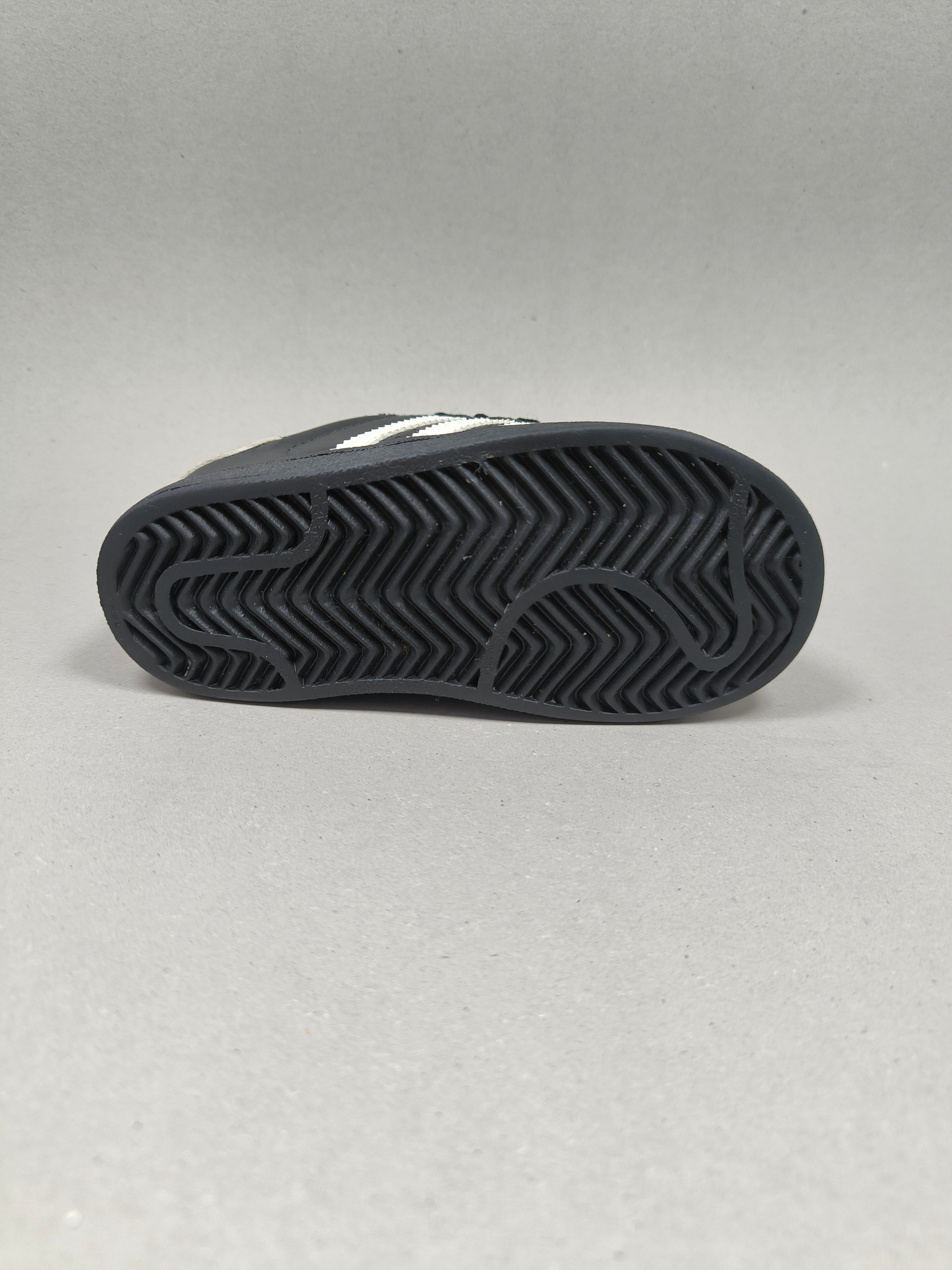 Adidas Super Star . Size : EUR  24 | Excellent+