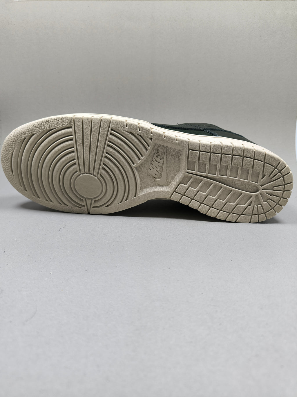 Nike Dunk Low . Size : EUR  47 | Premium