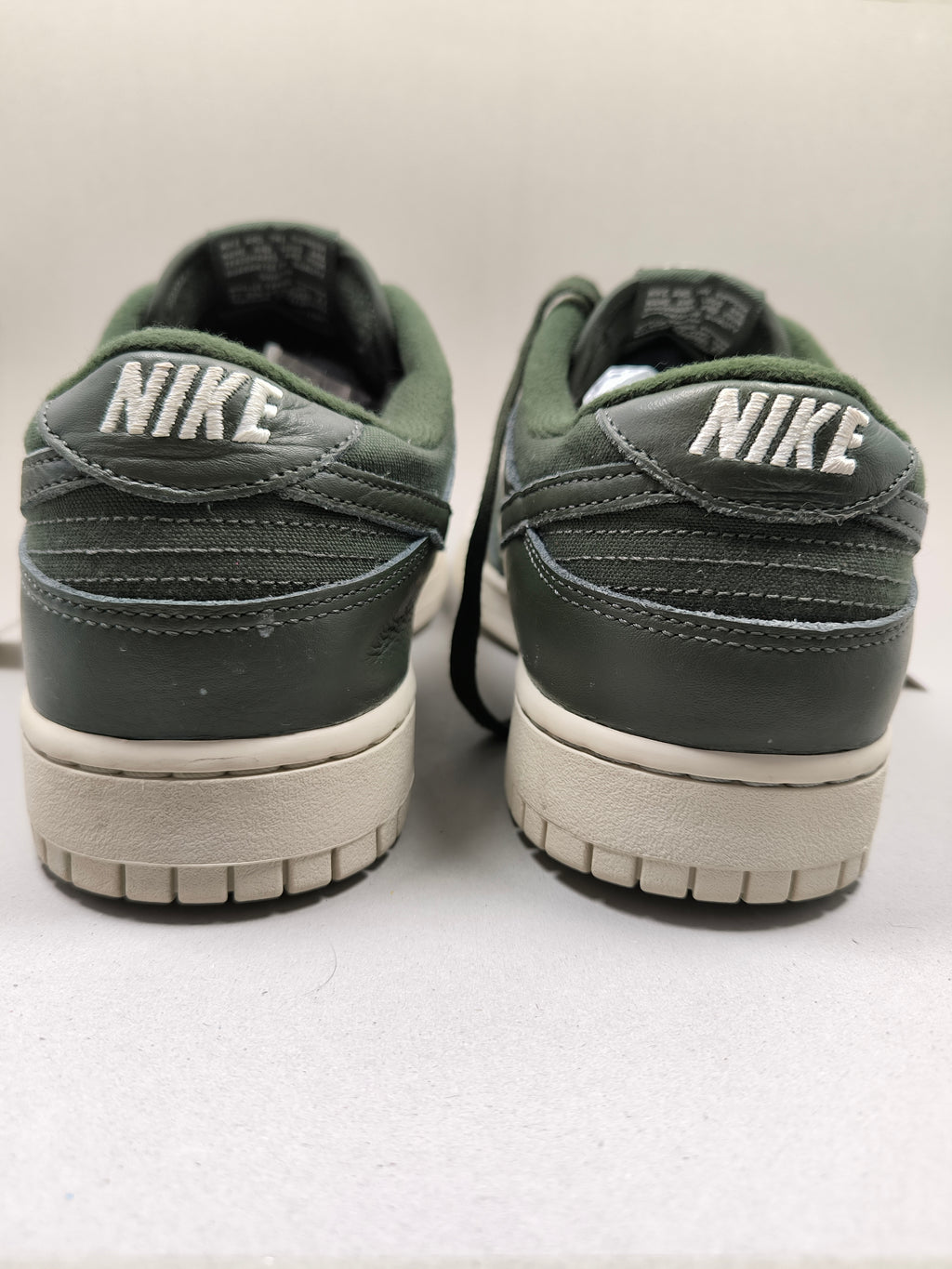 Nike Dunk Low . Size : EUR  47 | Premium