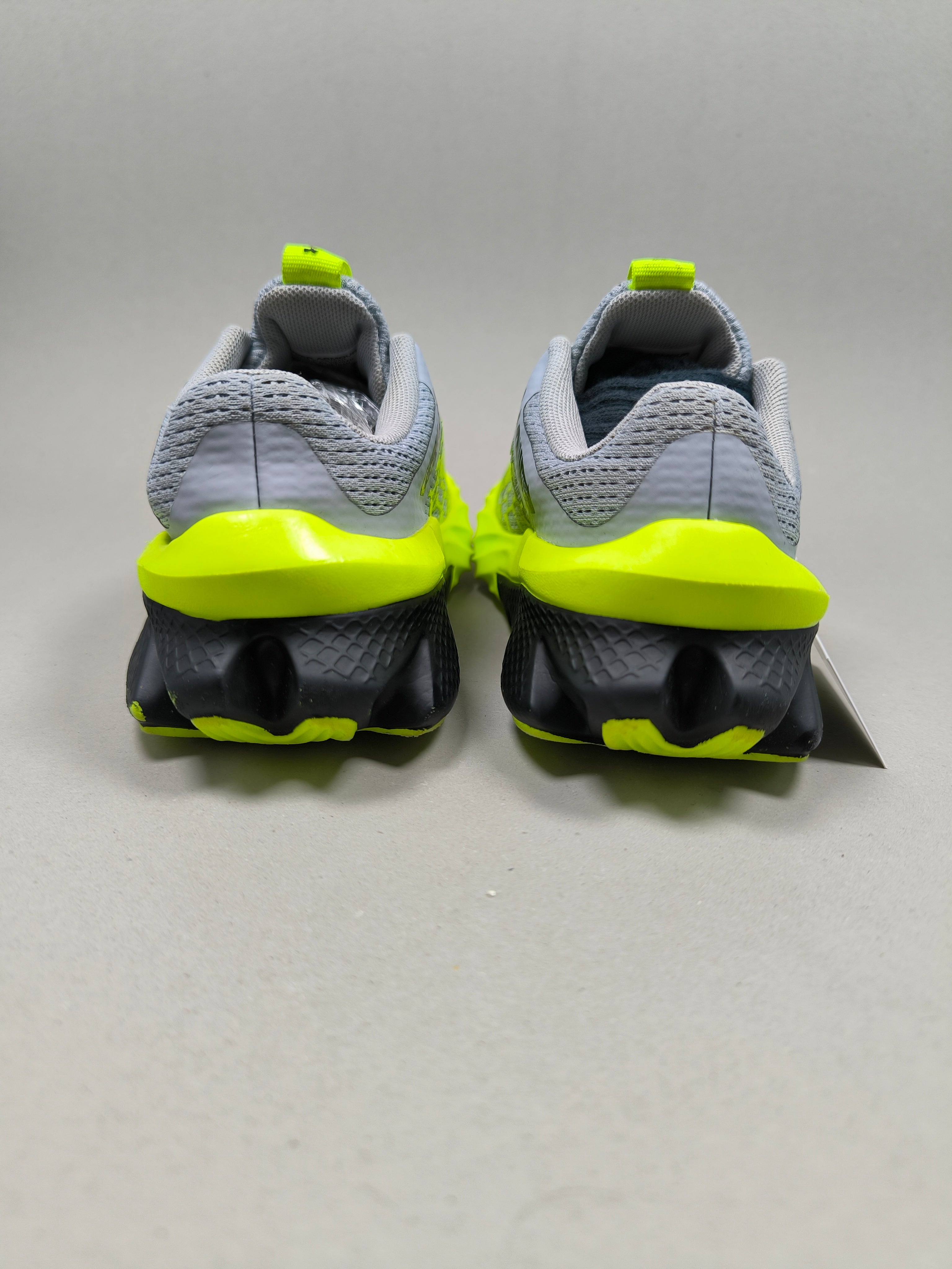 Under Armour Charged . Size : EUR  28 | Excellent+