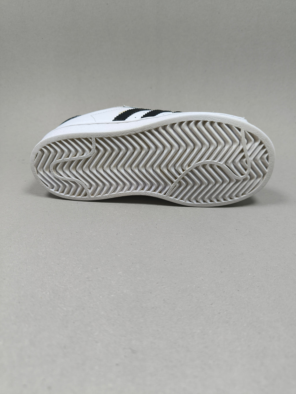 Adidas Super Star . Size : EUR  27 | Excellent+