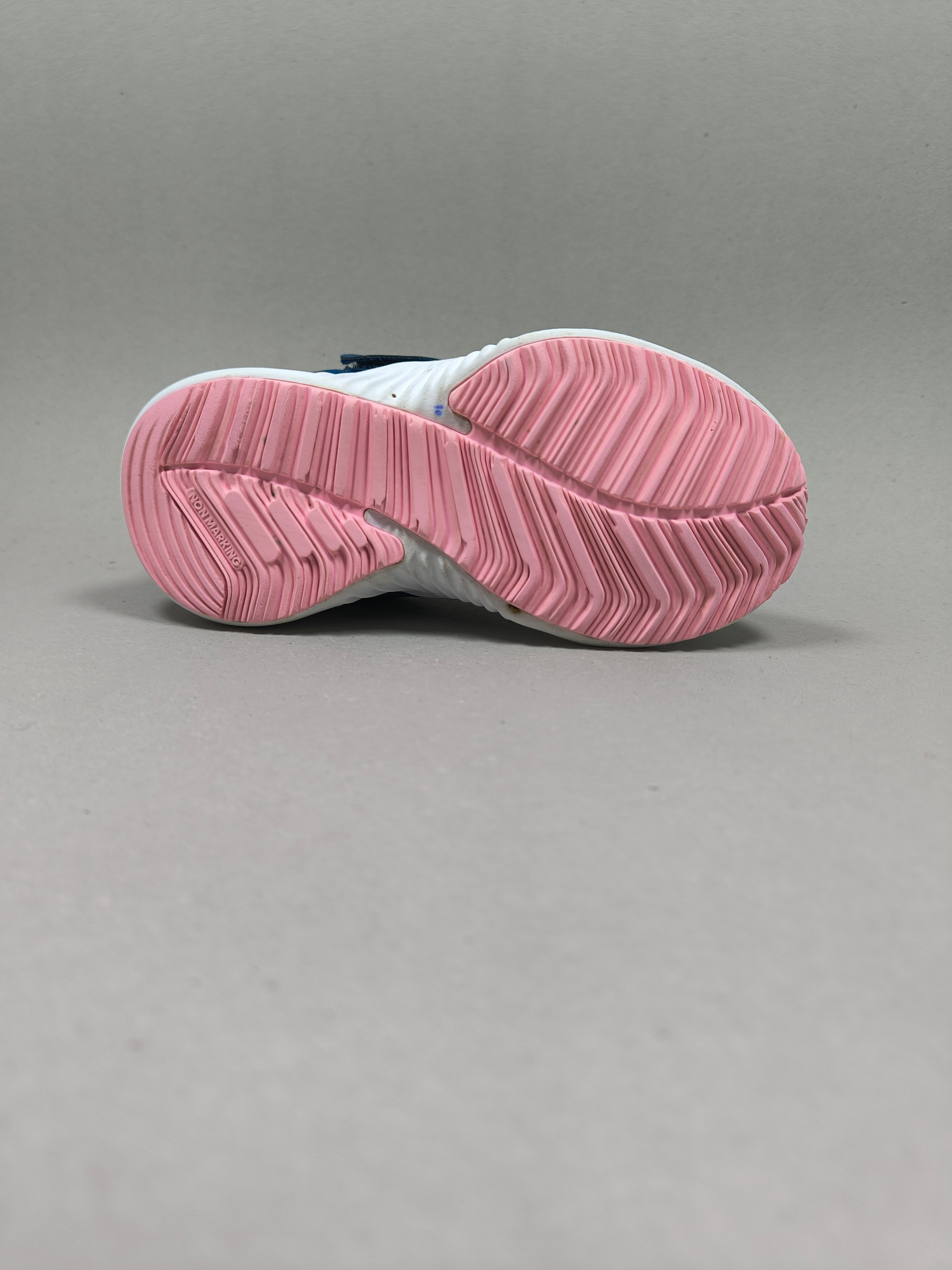 Adidas Forta Run . Size : EUR  28 | Excellent+