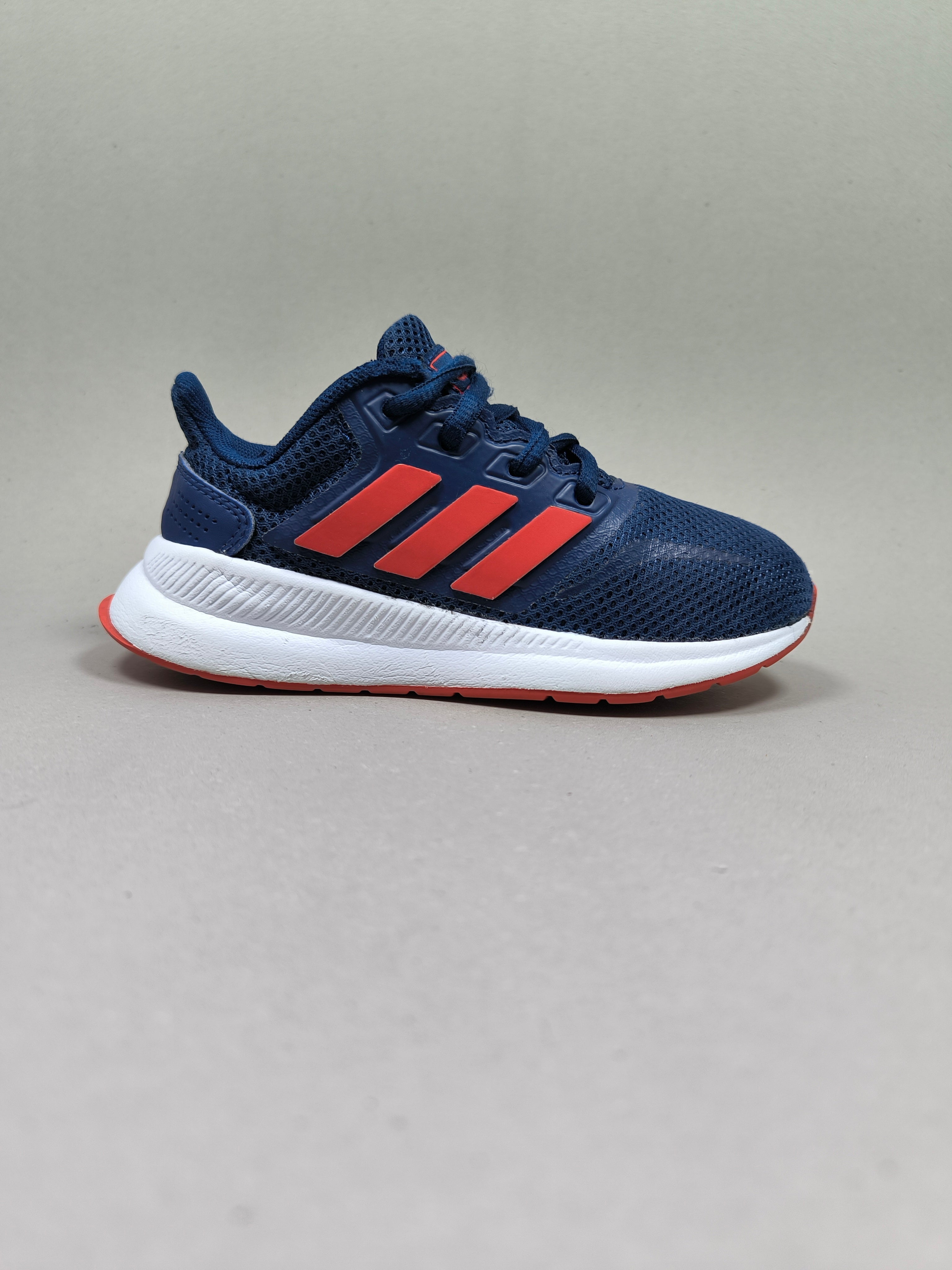 Adidas Run Falcon . Size : EUR  28 | Excellent+