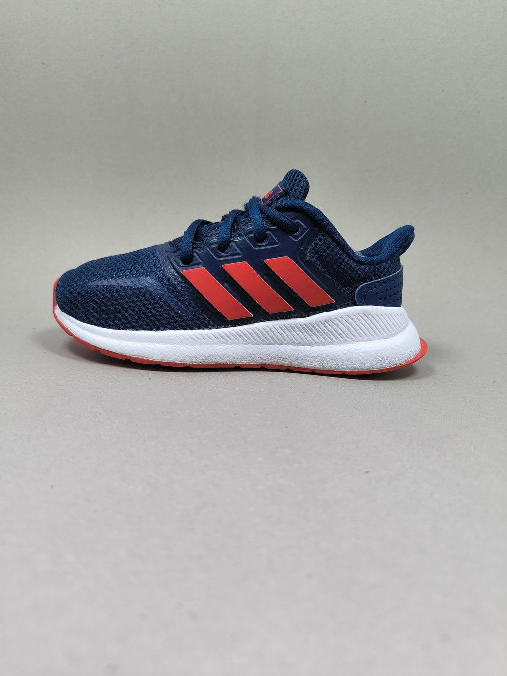 Adidas Run Falcon . Size : EUR  28 | Excellent+