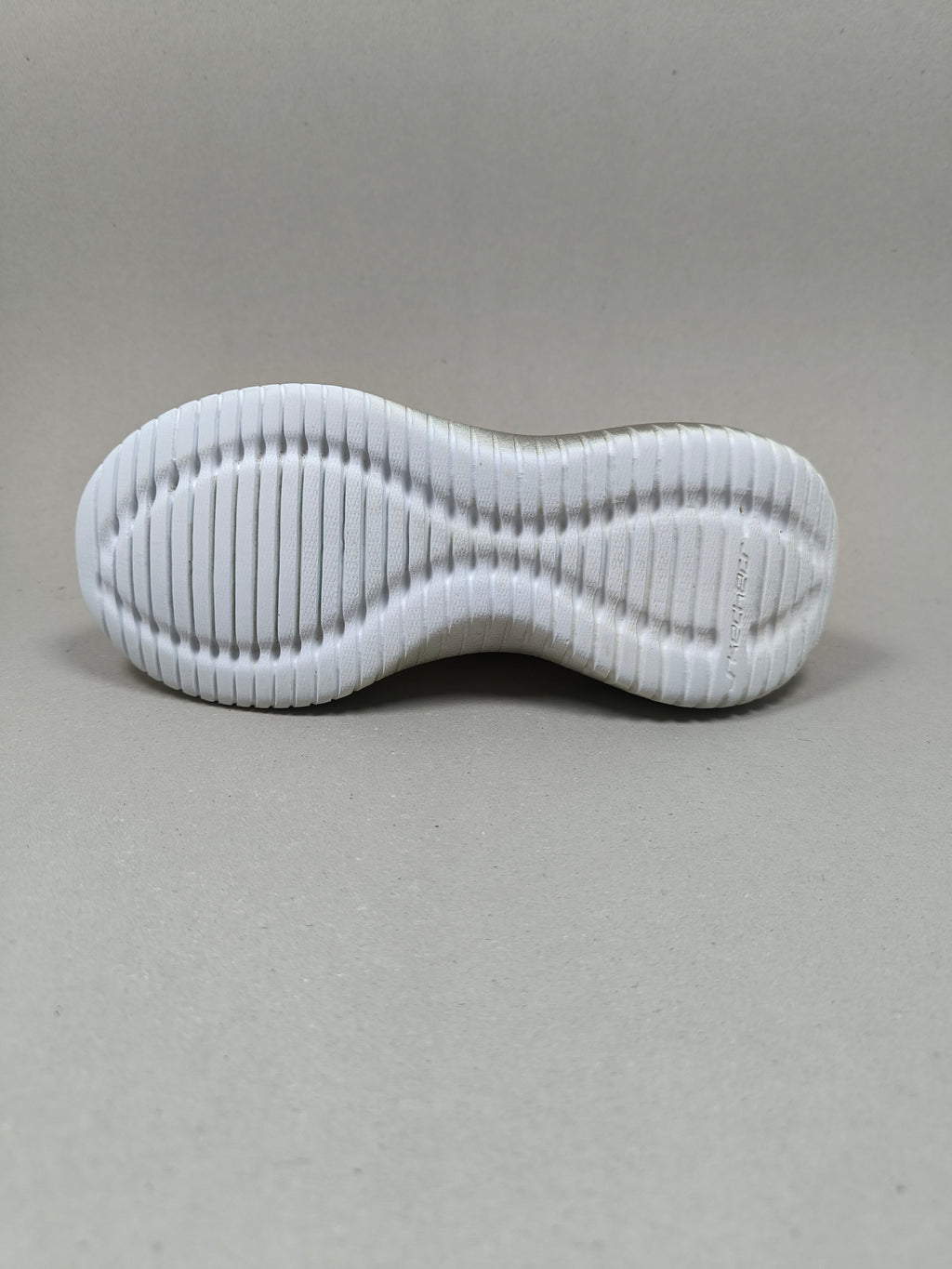 Skechers Ultra Flex . Size : EUR  28 | Premium