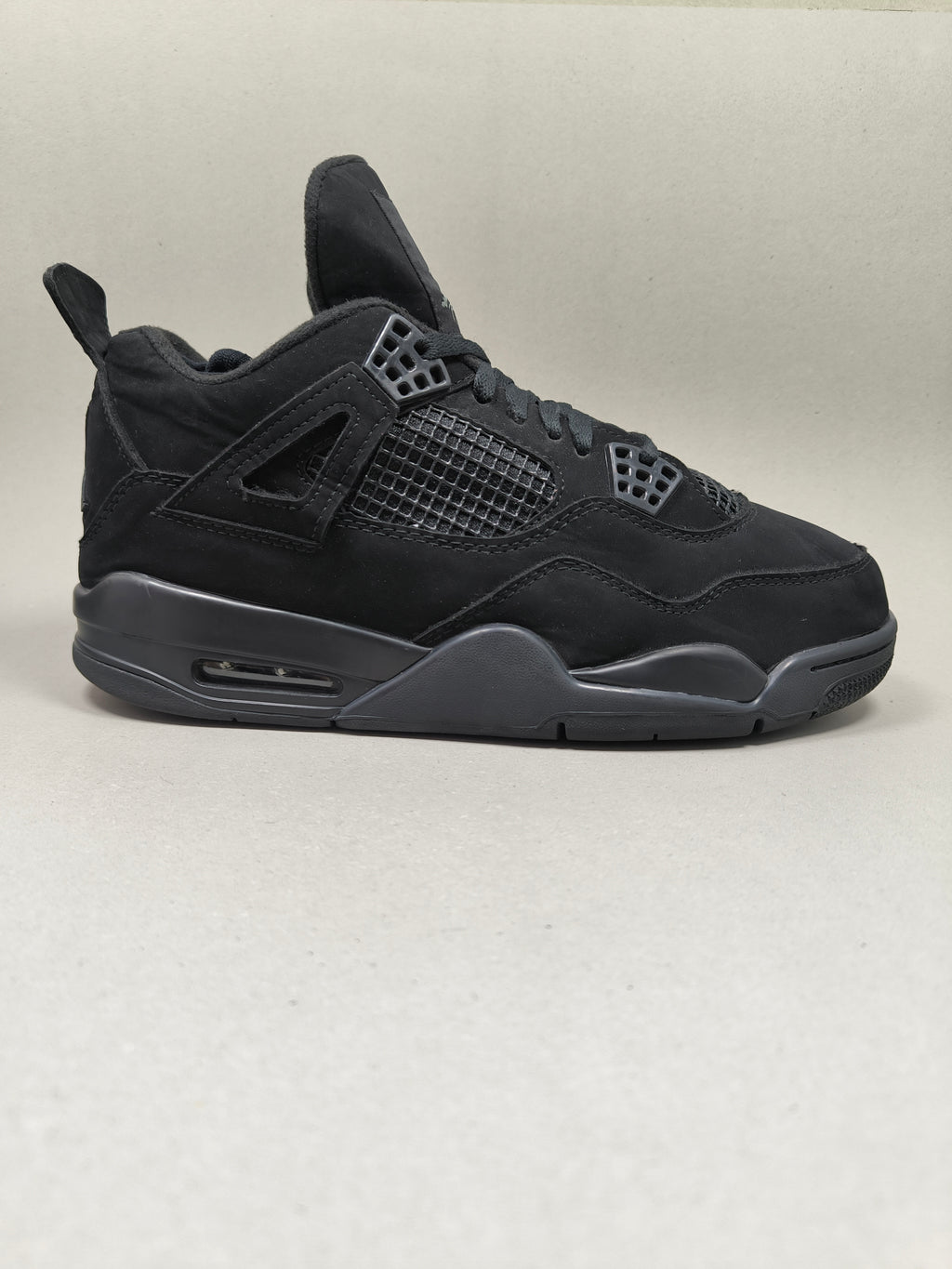 Air Jordan 4 . Size : EUR  44 | Excellent+