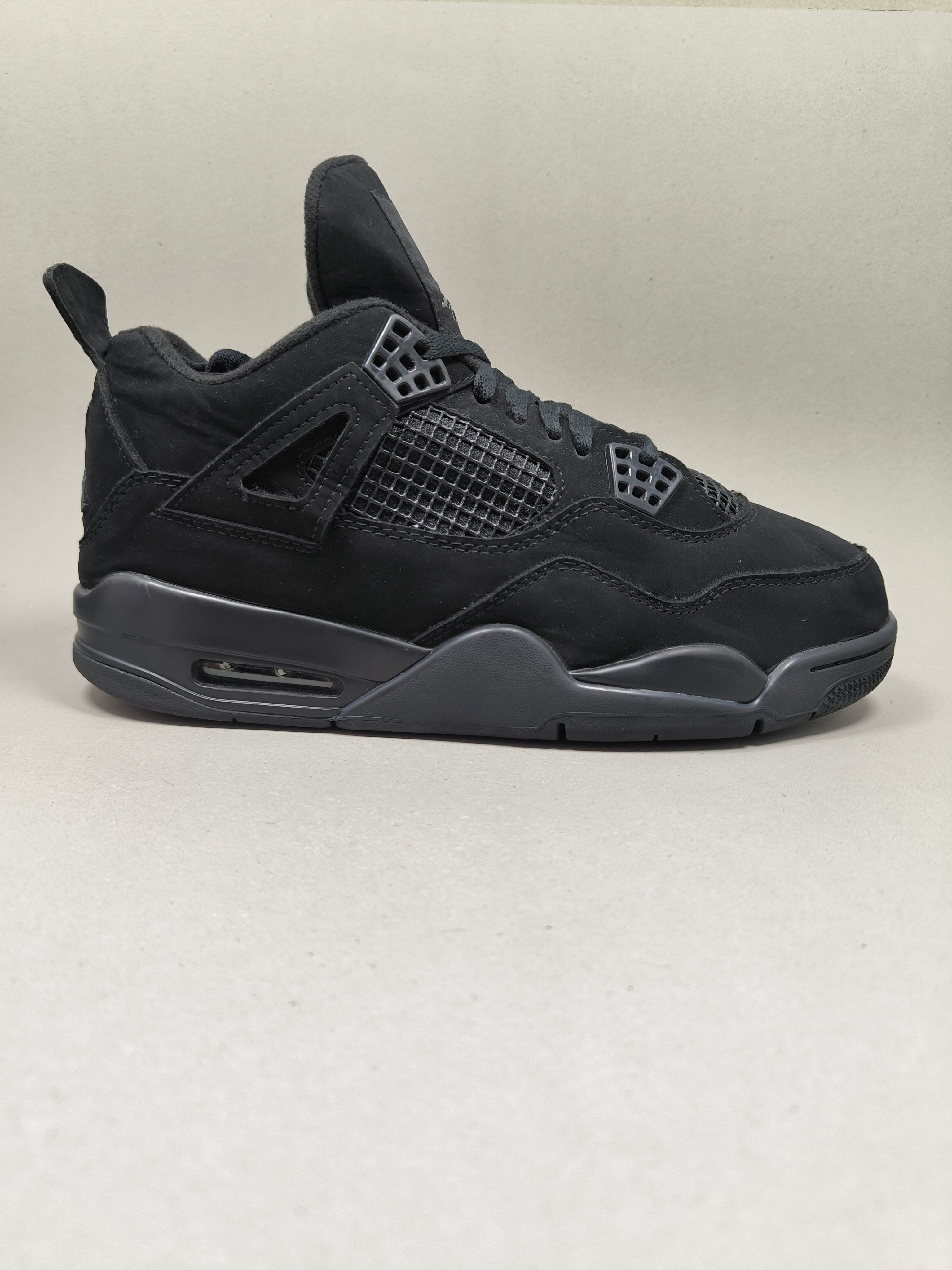 Air Jordan 4 . Size : EUR  44 | Excellent+