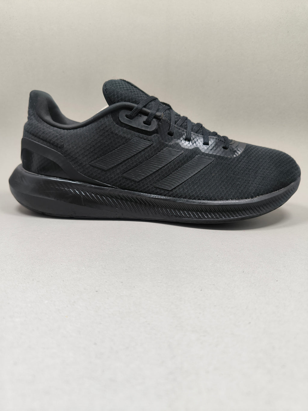 Adidas Run Falcon . Size : EUR  48 | Excellent+