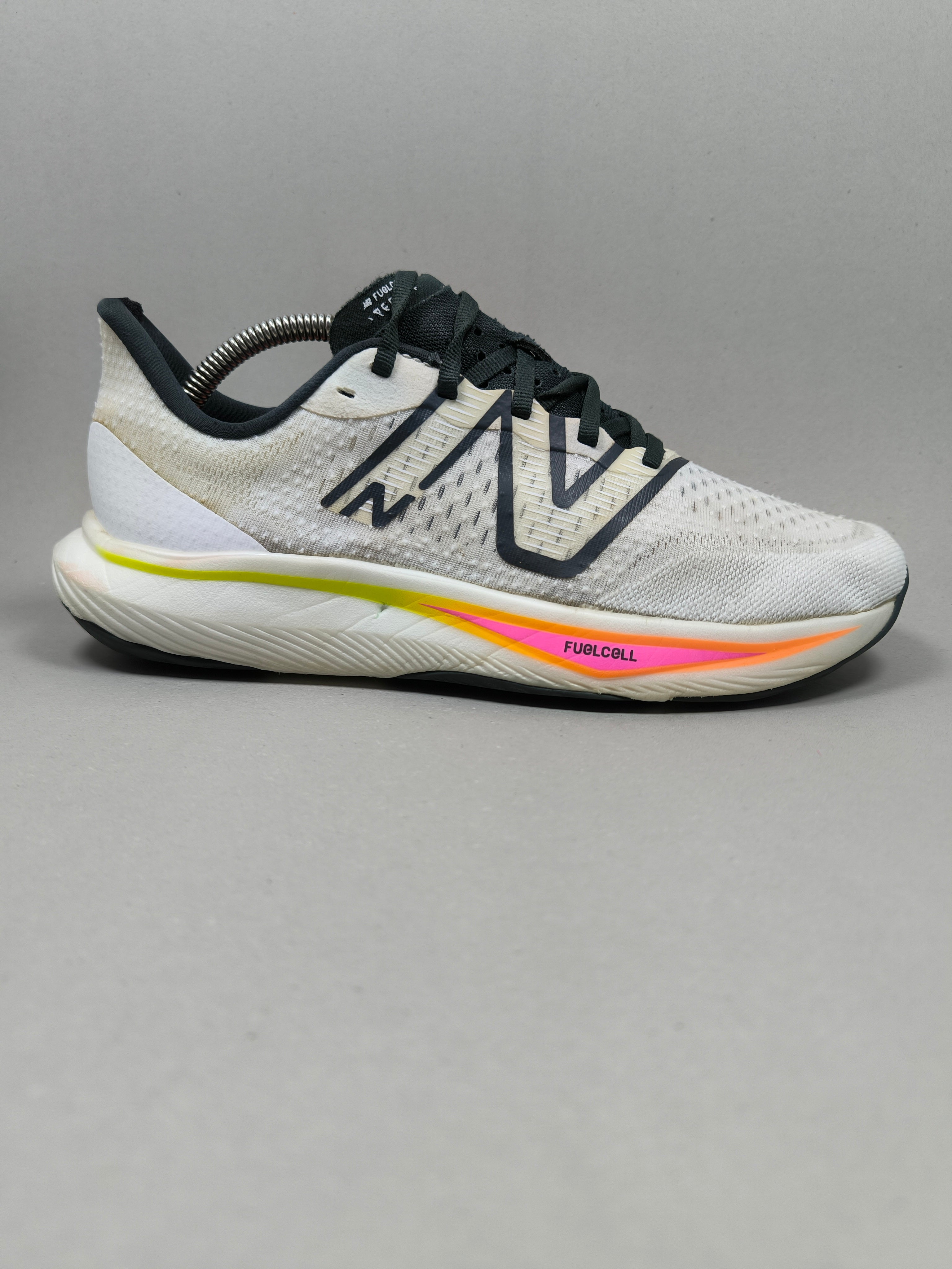 New Balance Fuel Cell . Size : EUR  42 | Excellent +