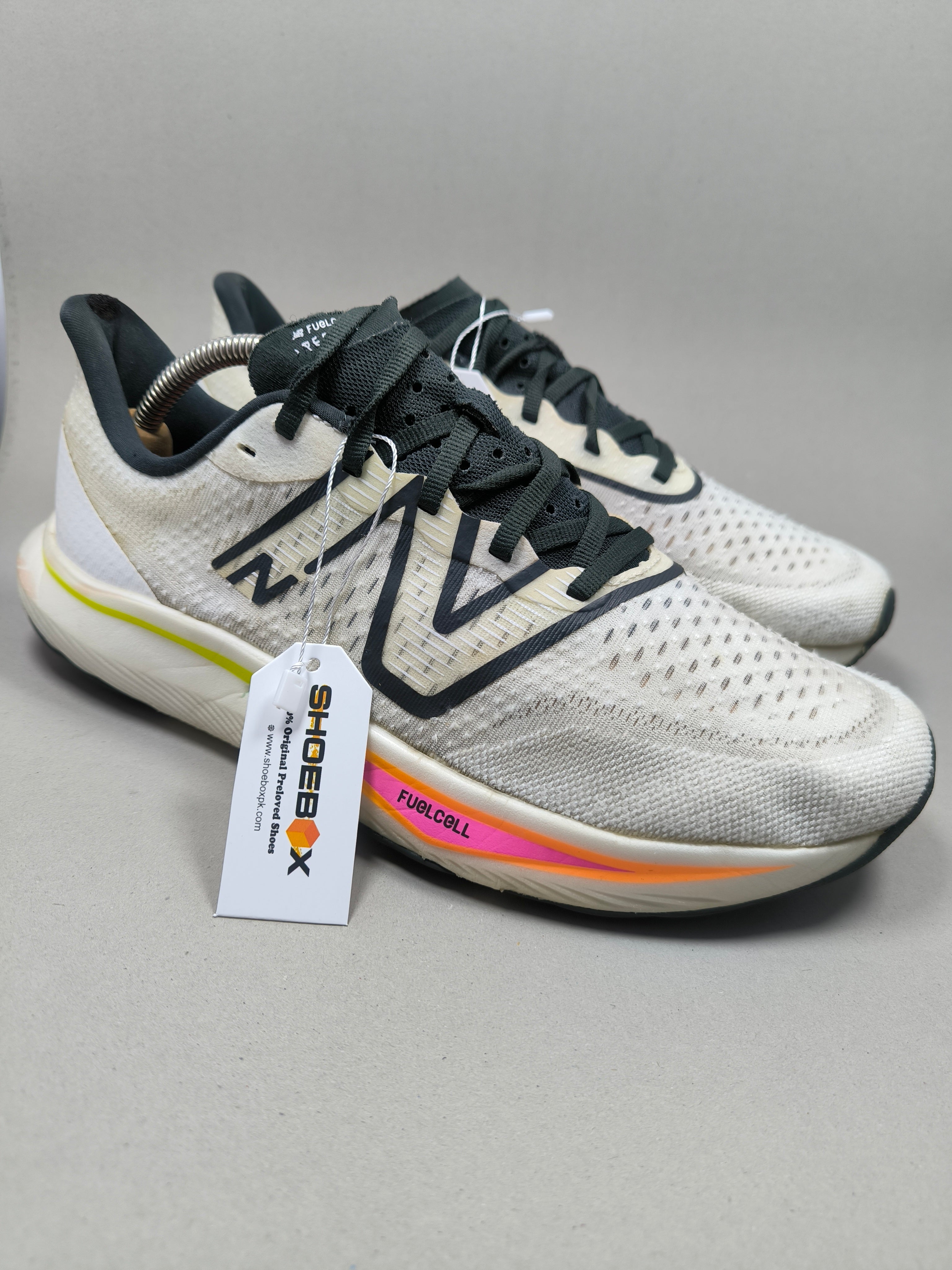 New Balance Fuel Cell . Size : EUR  42 | Excellent +