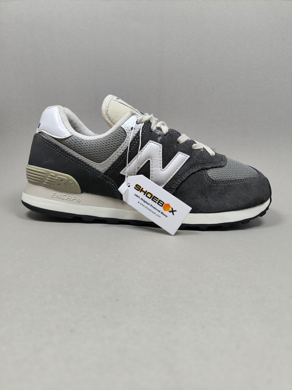 New Balance 574 . Size : EUR  42 | Premium