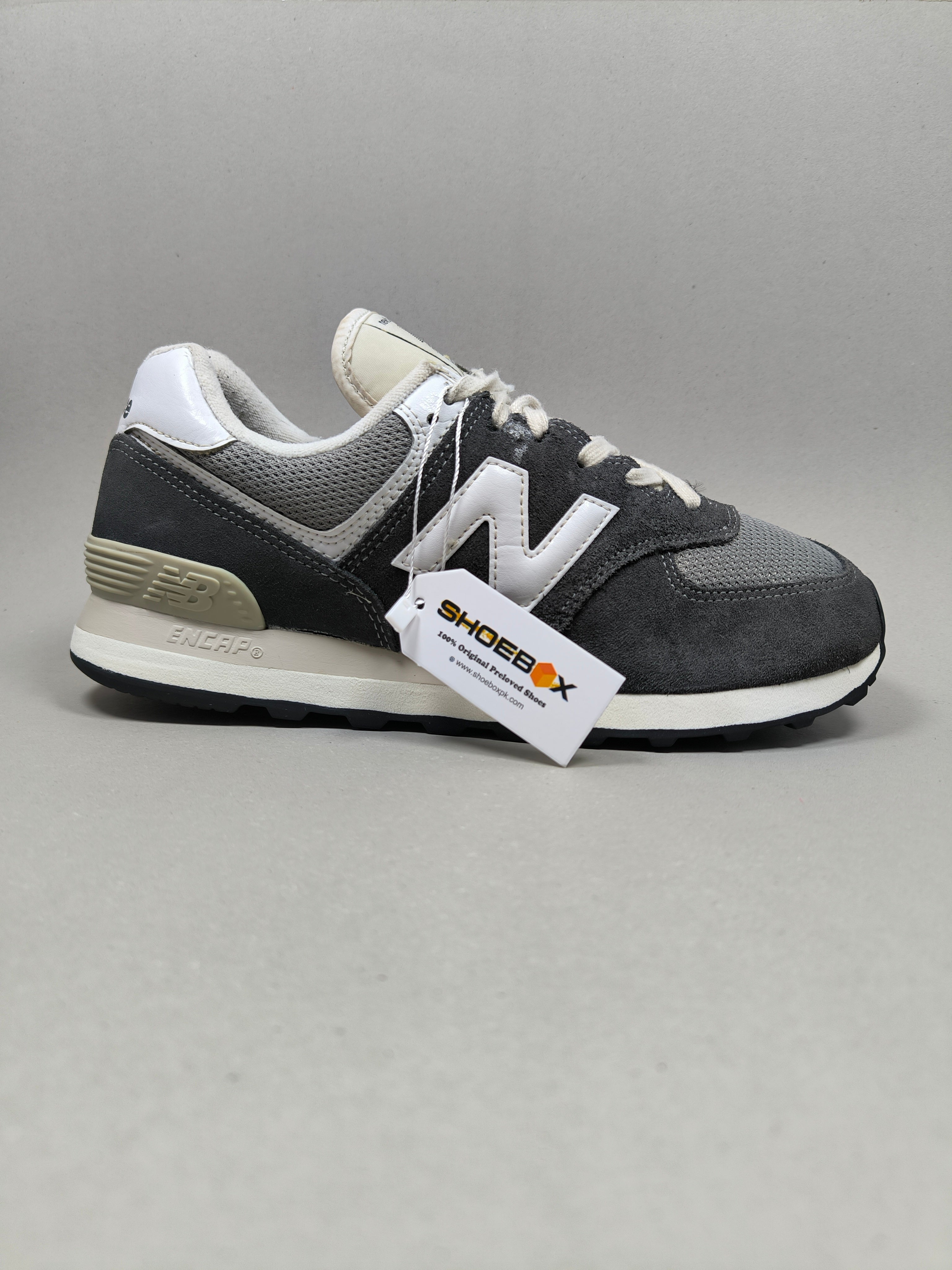 New Balance 574 . Size : EUR  42 | Premium