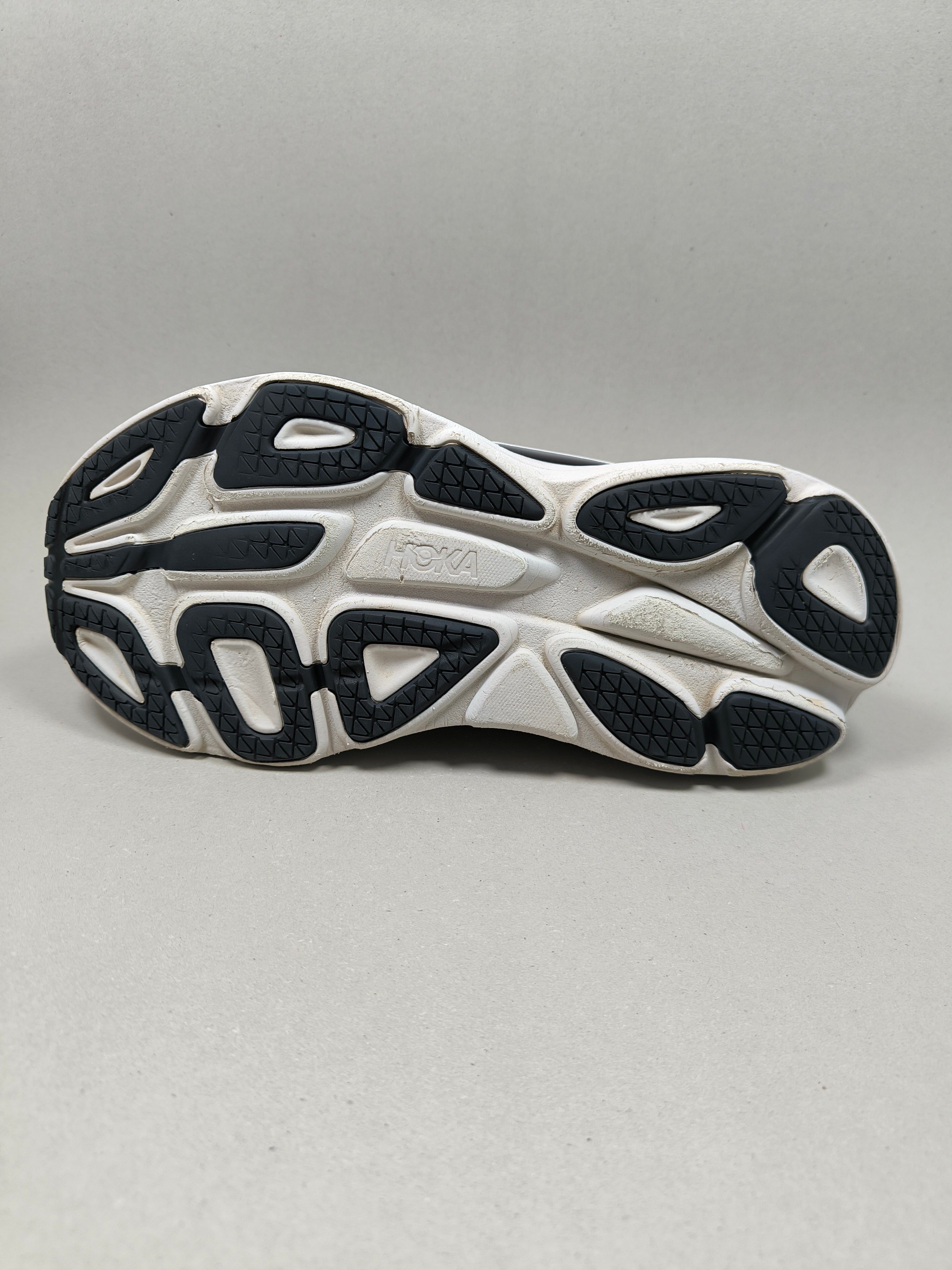 Hoka Bondi 8 . Size : EUR  42 | Excellent+