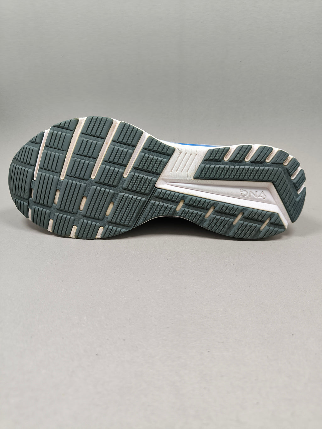 Brooks Anthem 4 . Size : EUR  42 | Premium