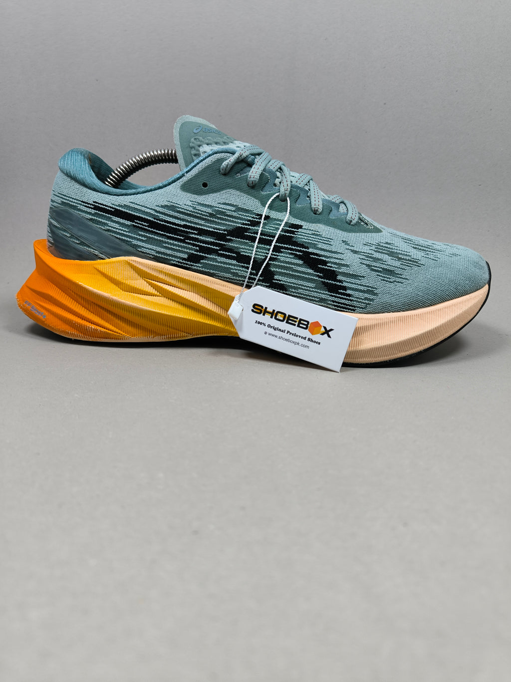 Asics Nova Blast 3 . Size : EUR  42 | Excellent+