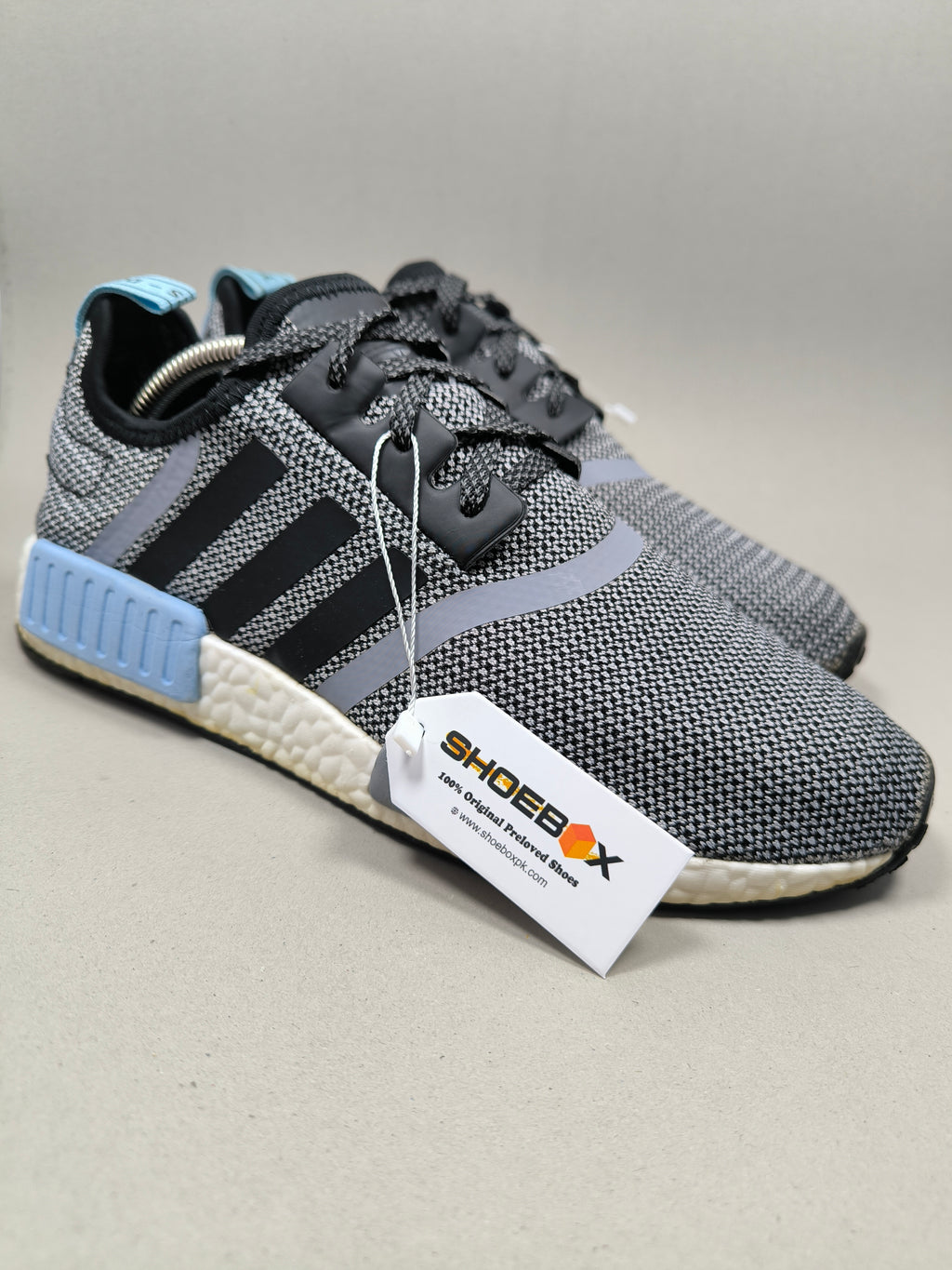 Adidas NMD R1 . Size  : EUR  42 | Excellent+