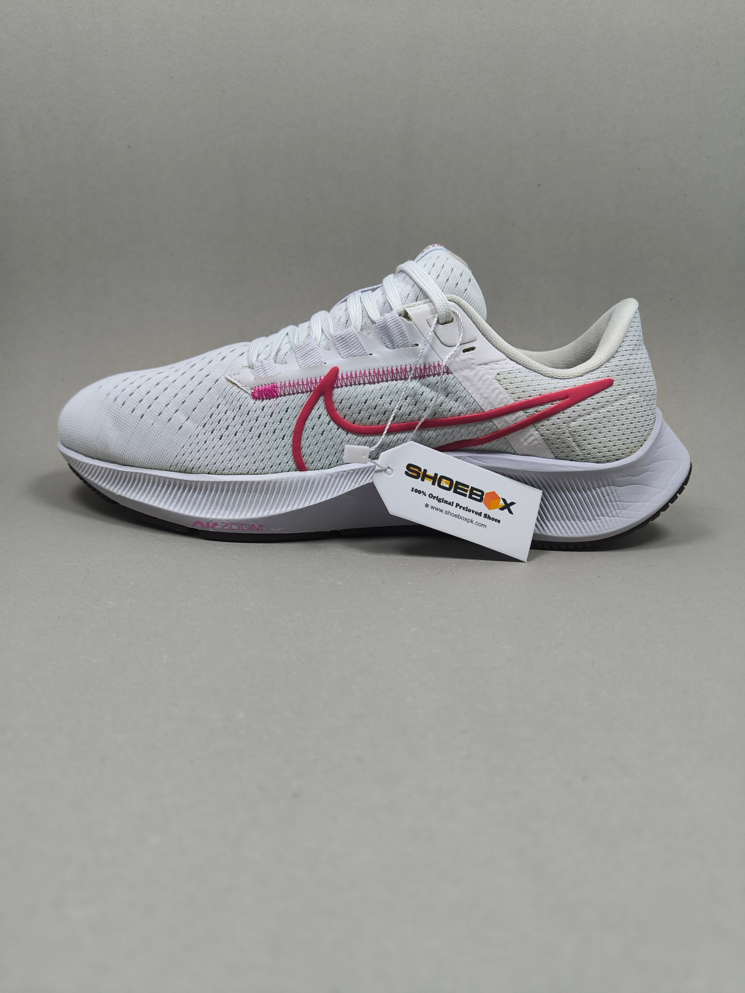 Nike Zoom Pegasus 38 . Size : EUR  40 | Premium