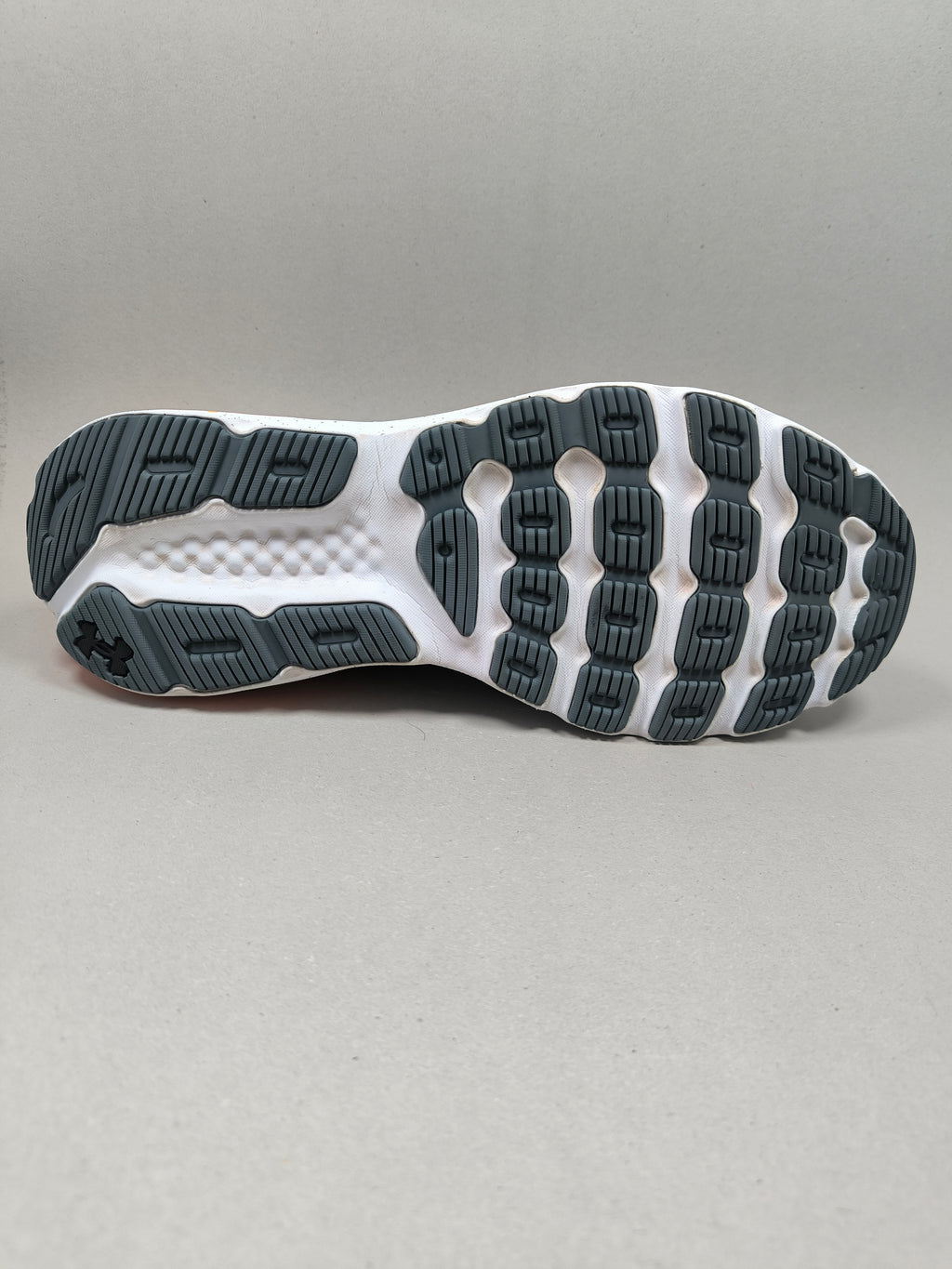 Under Armour Charged Escape 4 . Size : EUR  47 | Premium