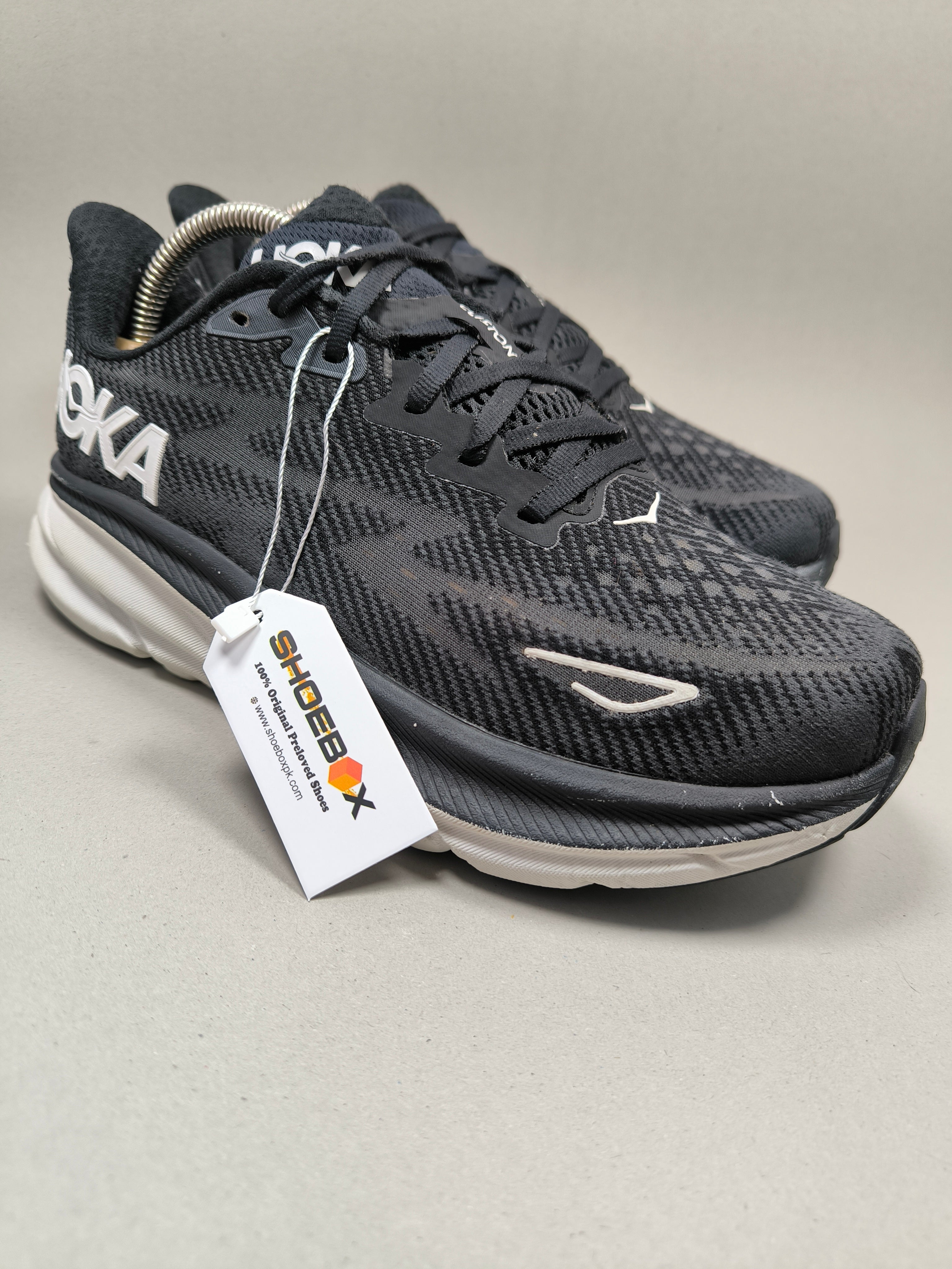 Hoka Clifton 9 . Size : EUR  38 | Premium