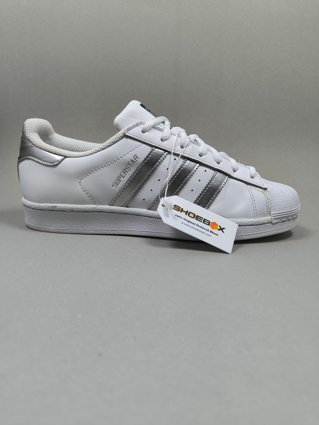 Adidas Super Star . Size : EUR  41 | Premium