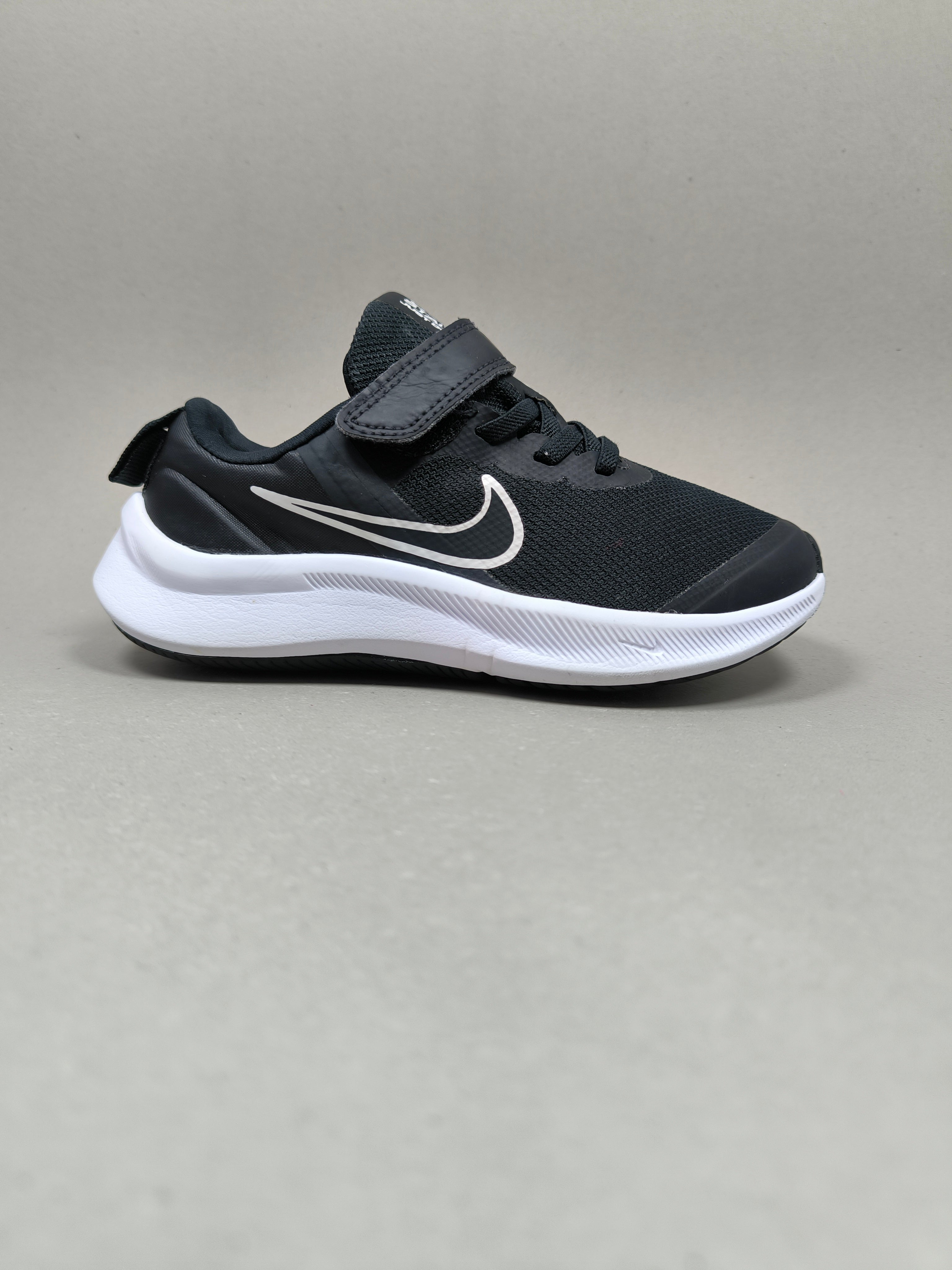 Nike Star Runner 3 . Size : EUR  29| Premium