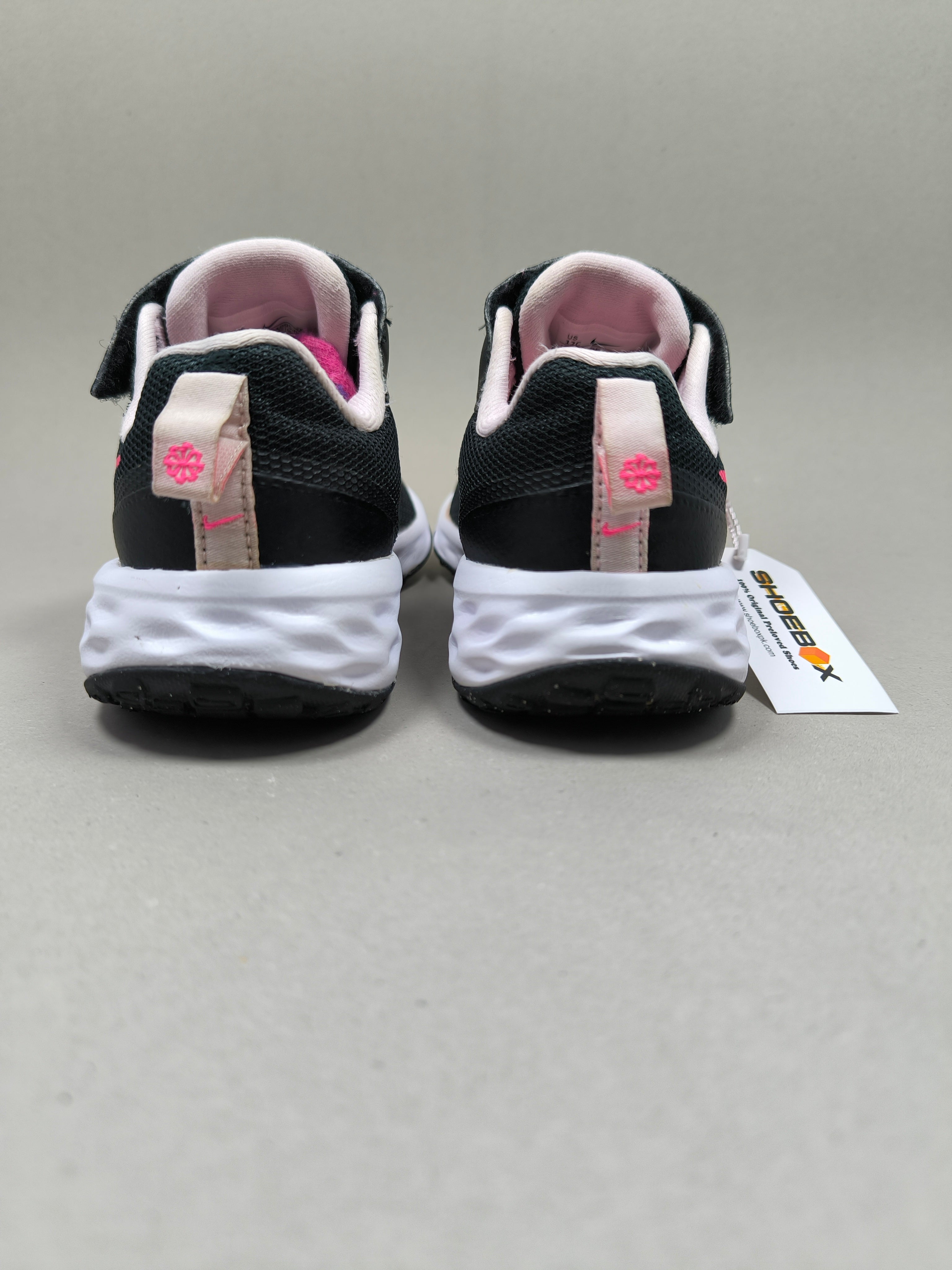 Nike Revolution 6 . Size : EUR  29 | Premium