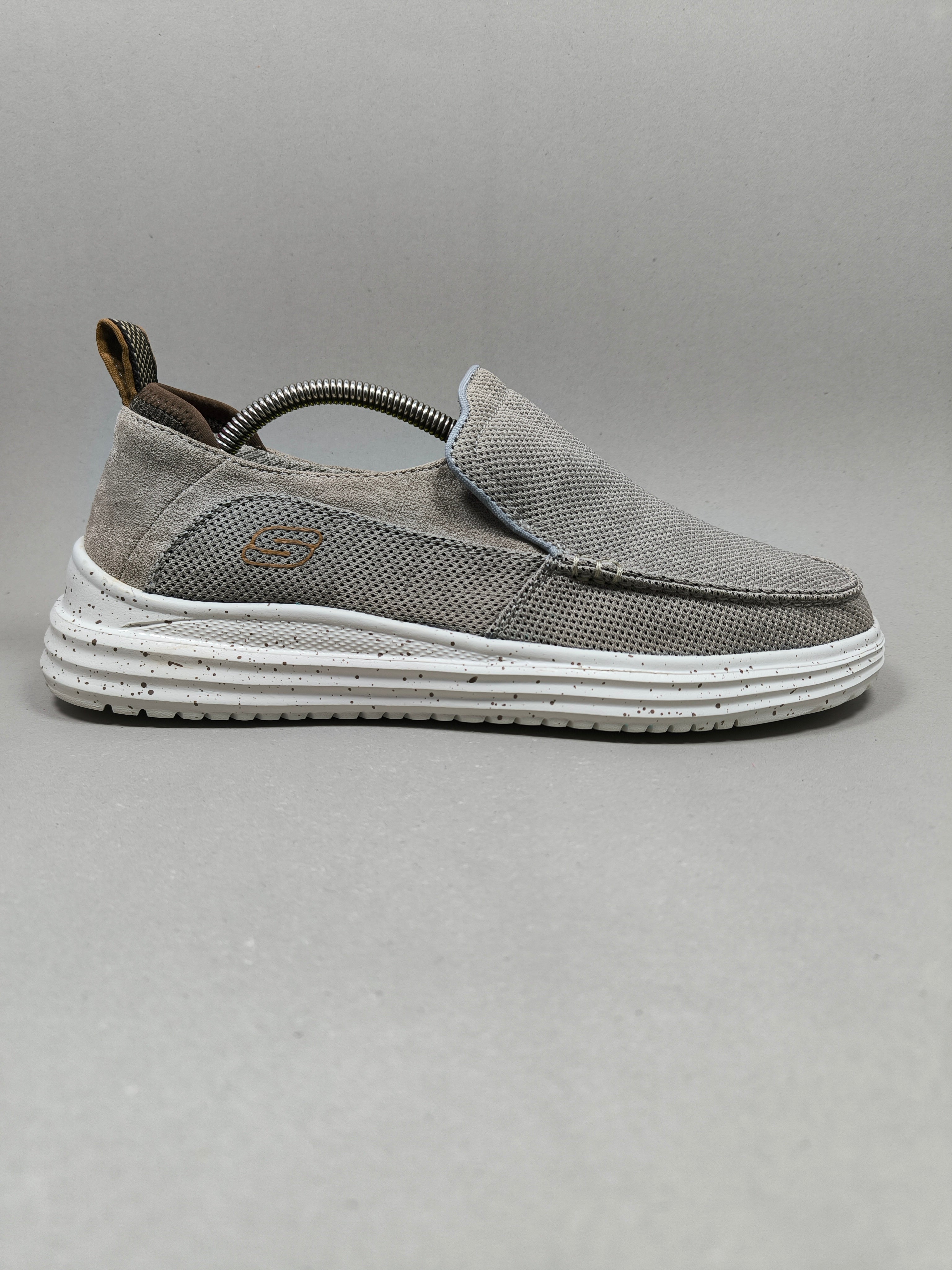 Skechers Proven Renco . Size : EUR  43 | Premium