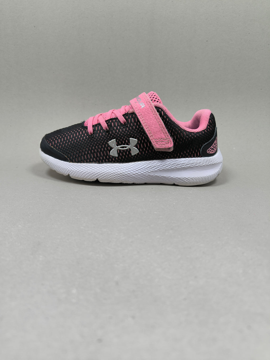 Under Armour Pursuit . Size : EUR  29 | Excellent+