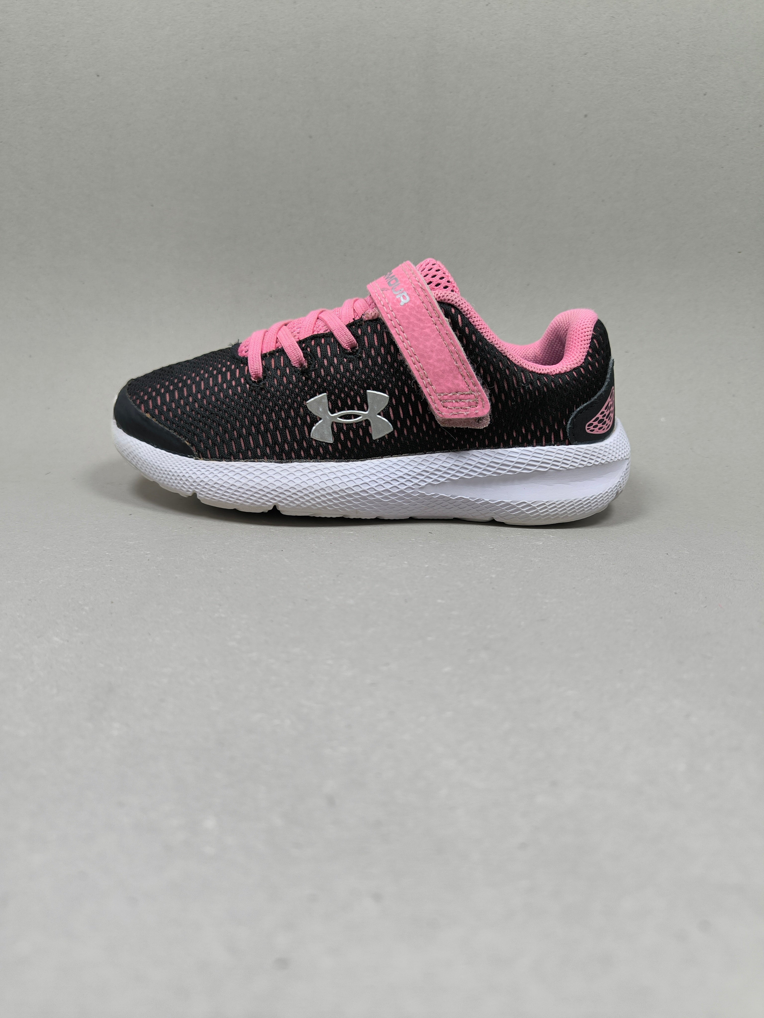 Under Armour Pursuit . Size : EUR  29 | Excellent+