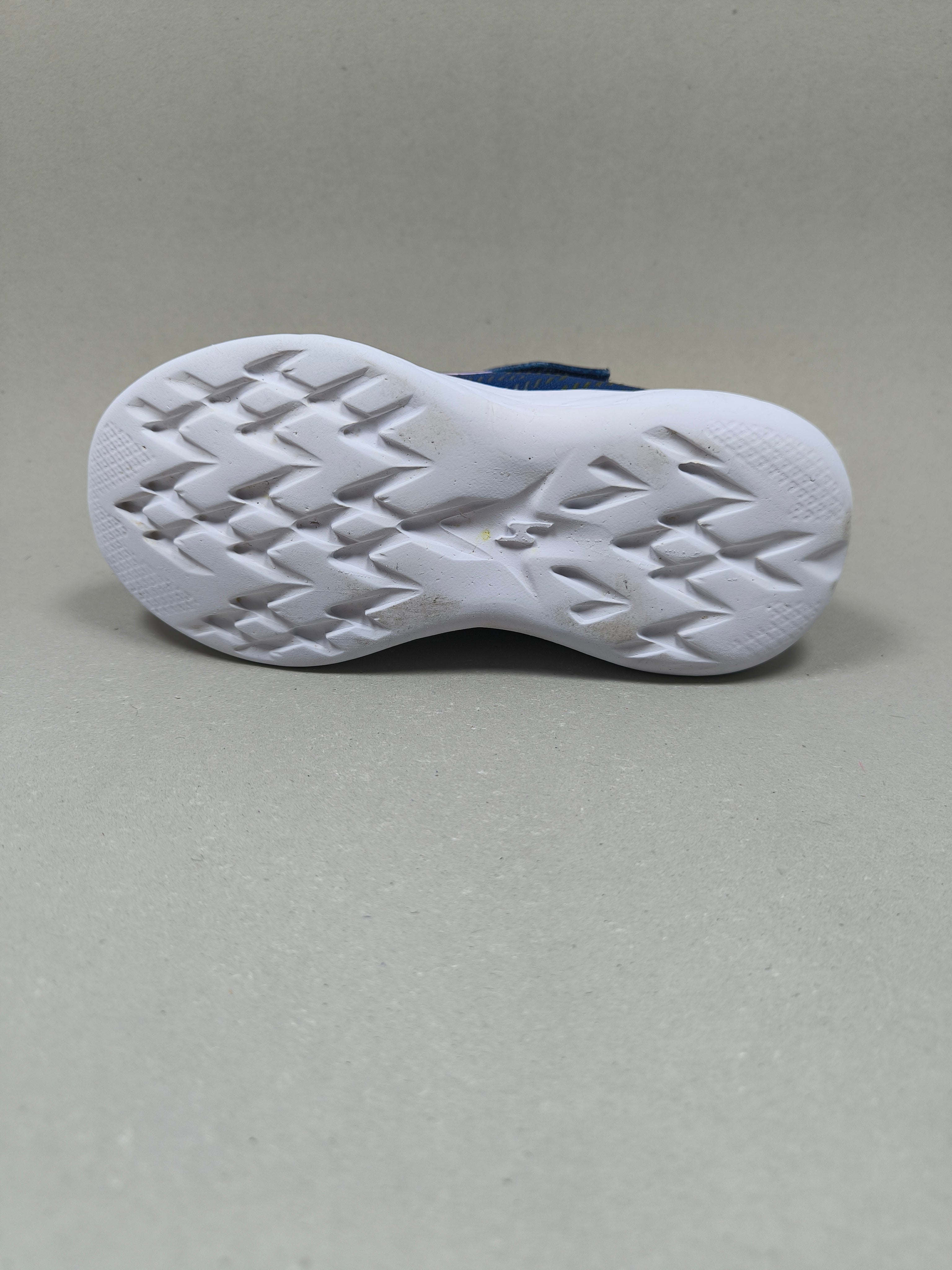 Skechers Go Run 600 . Size : EUR  27 | Excellent+