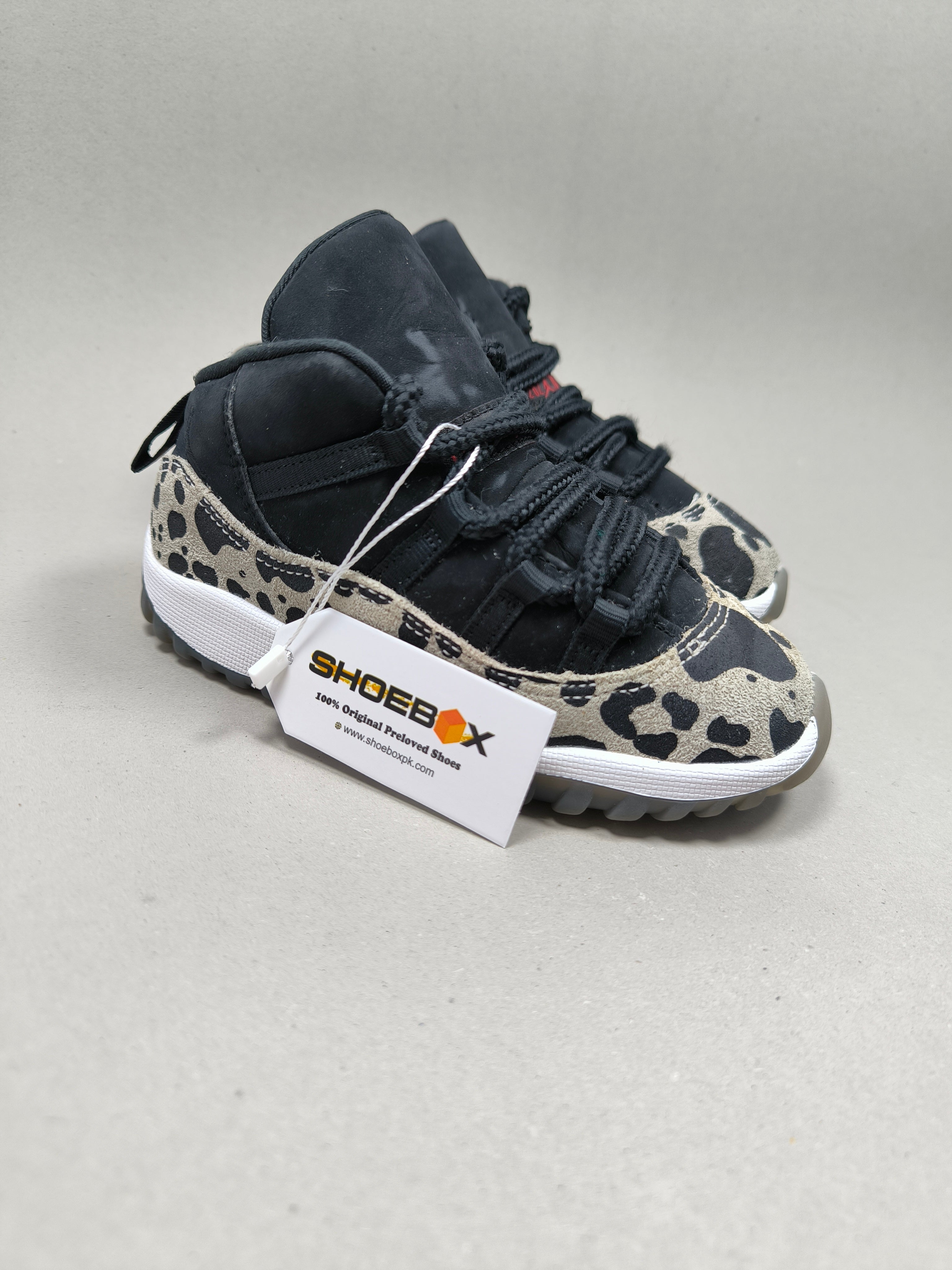 Nike Air Jordan 11 . Size : EUR  27 | Excellent+