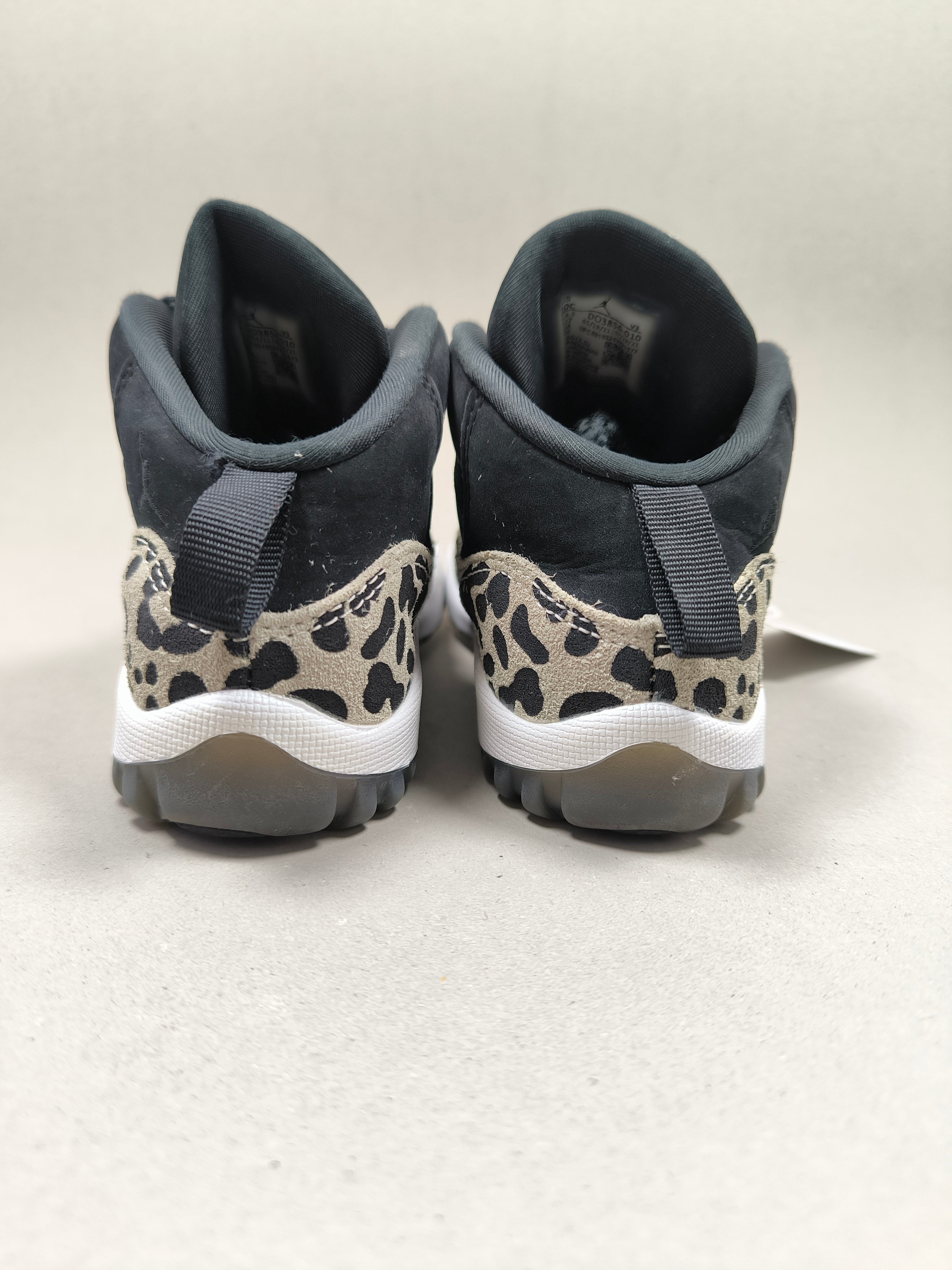 Nike Air Jordan 11 . Size : EUR  27 | Excellent+