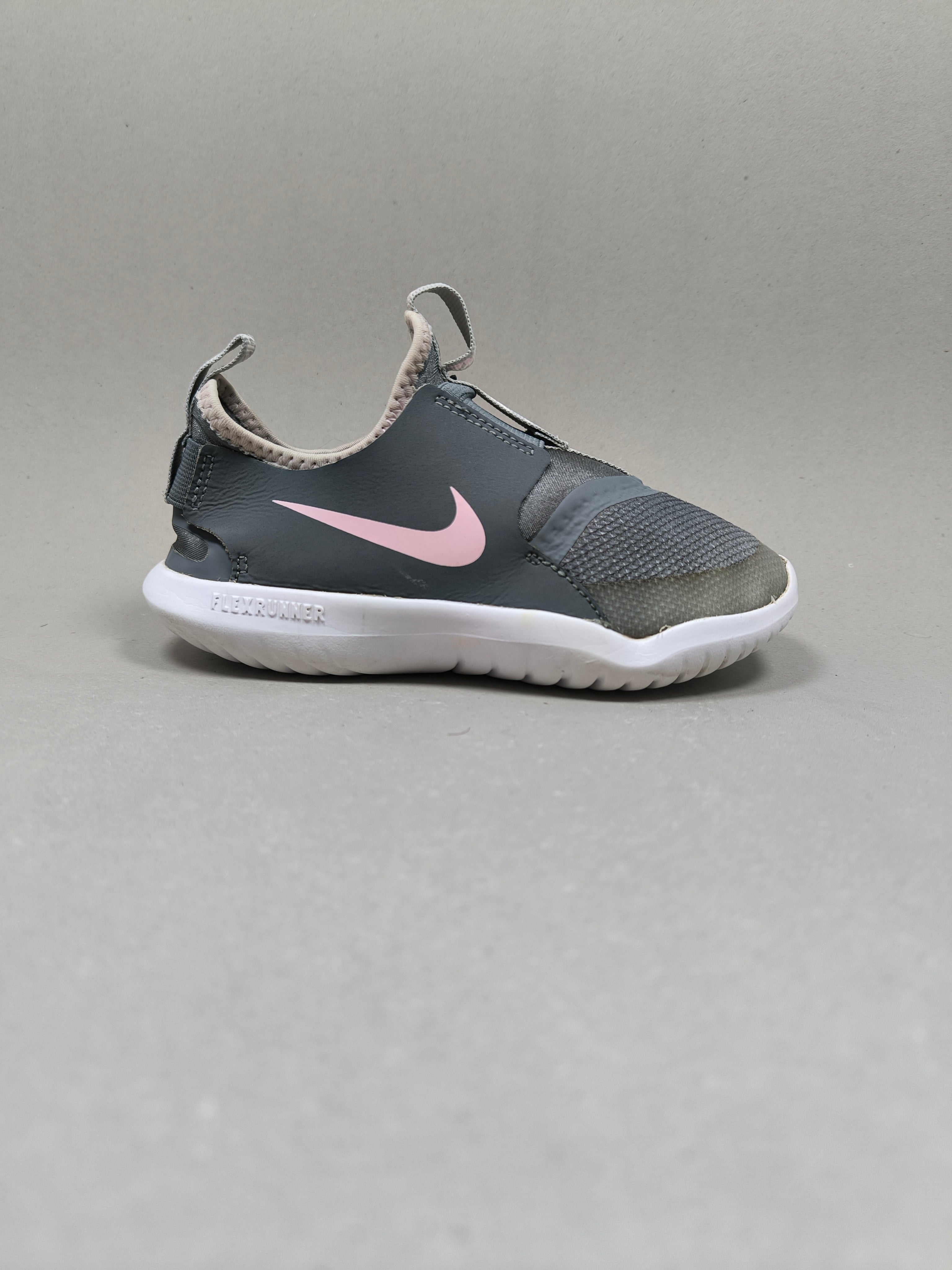 Nike Flex Runner . Size : EUR  29 | Excellent+