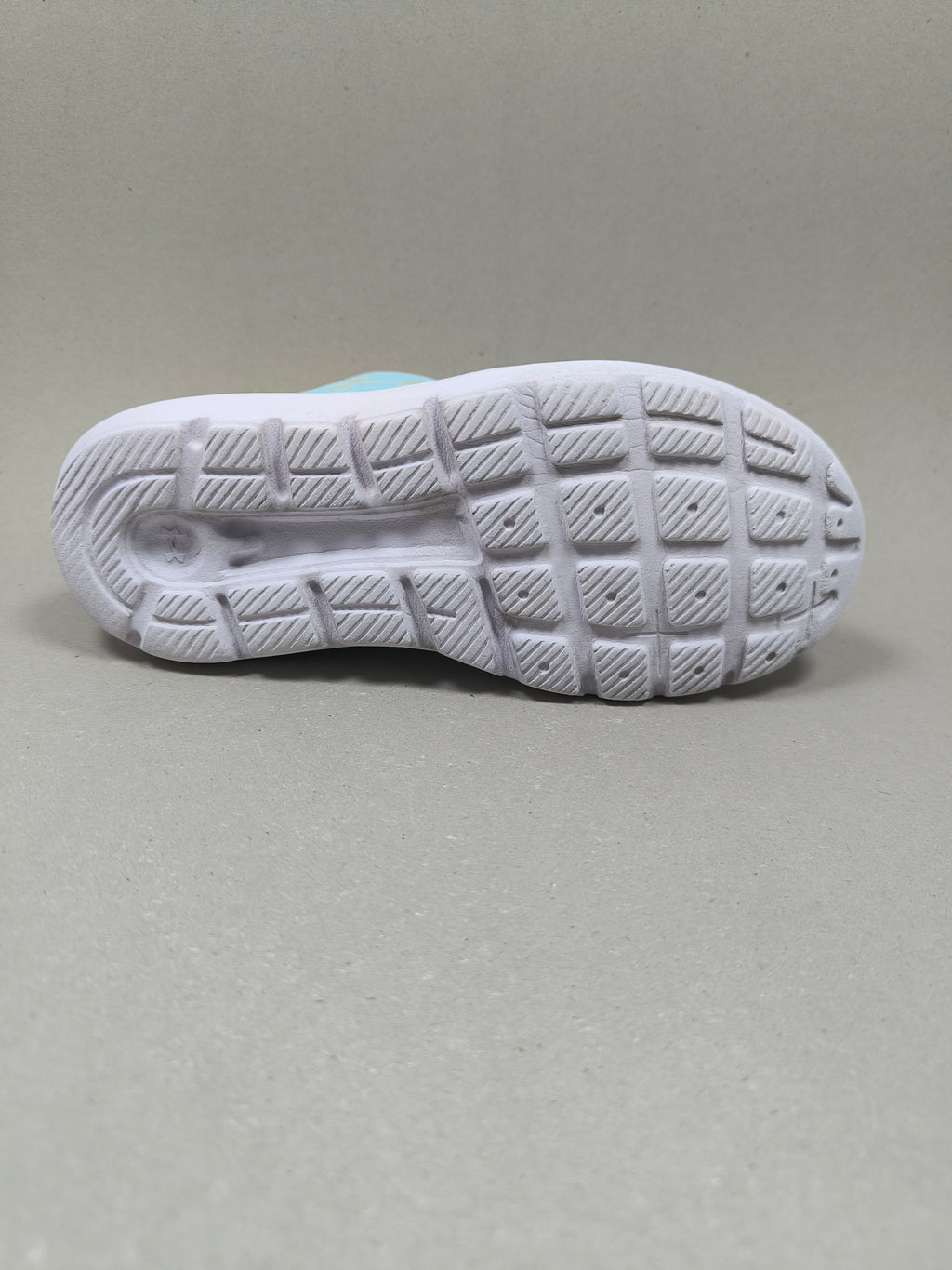 Under Armour Out Hustle . Size : EUR  31 | Excellent+