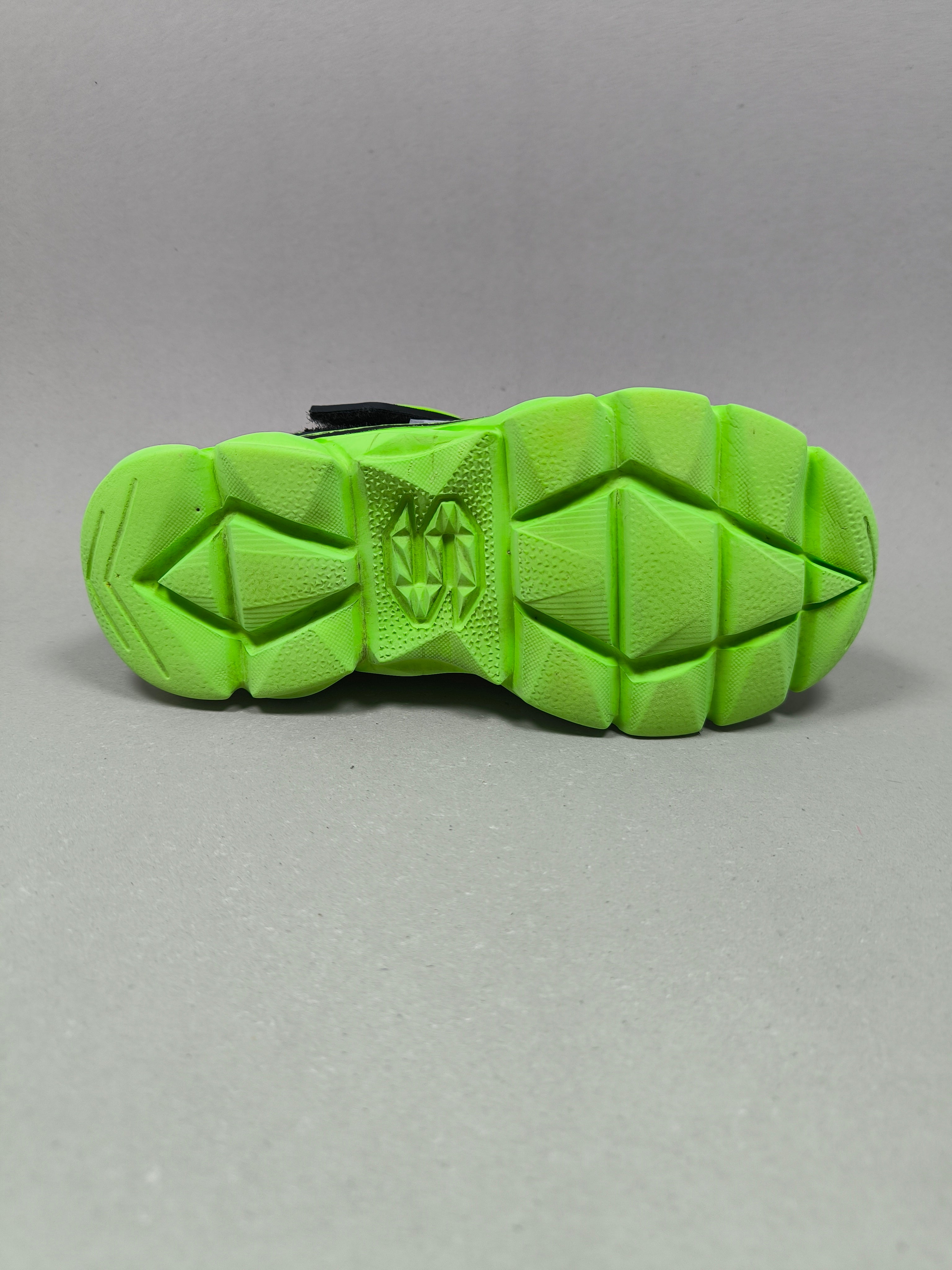 Skechers Advanced Power . Size : EUR  30 | Excellent+